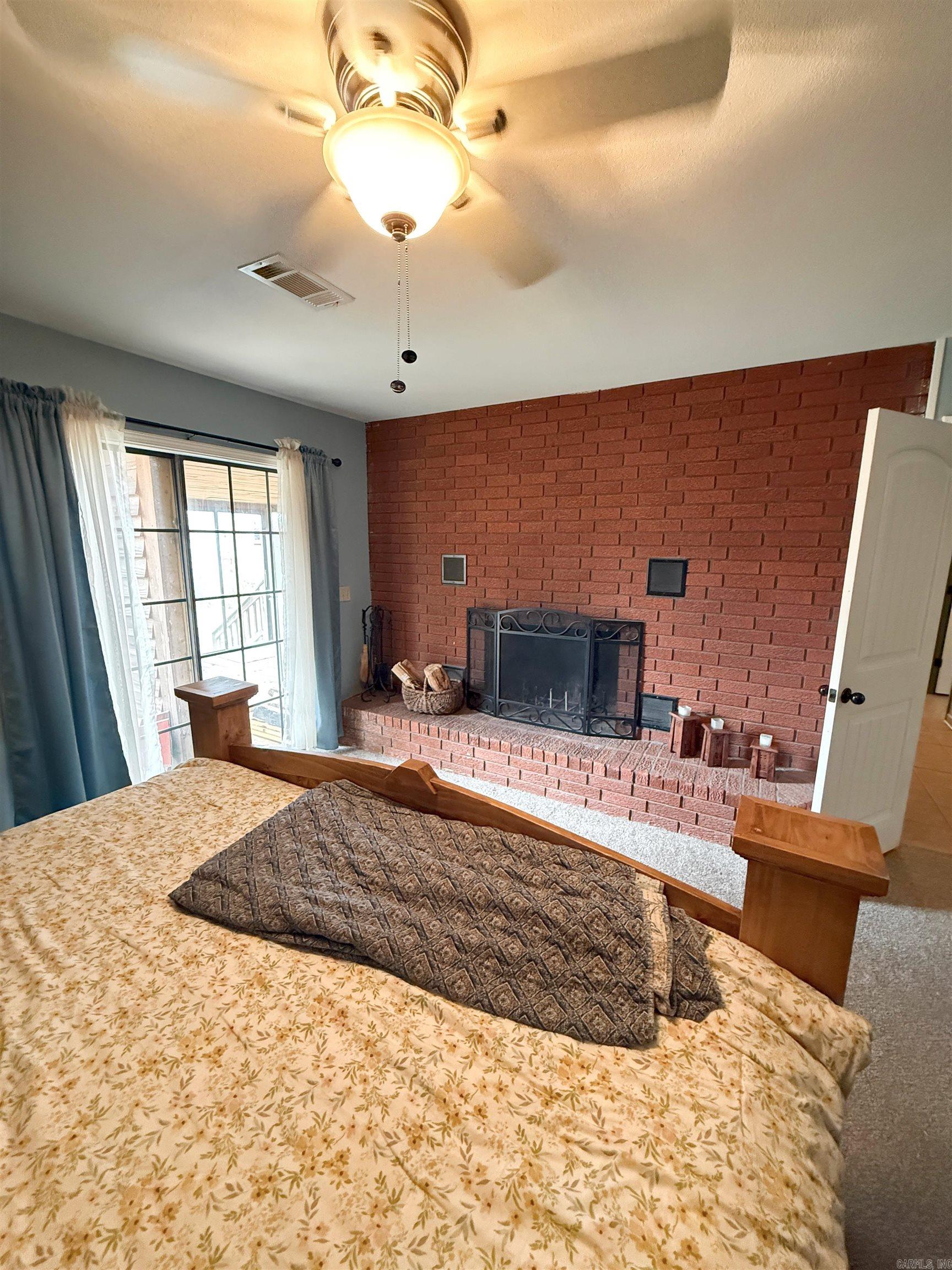 WEEKIWACHEE - LAKE - Residential