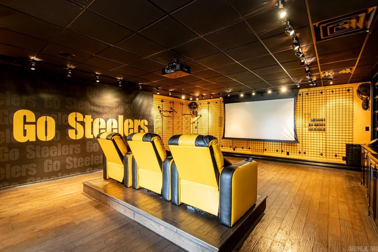 HURRICANE LAKE EST - Residential