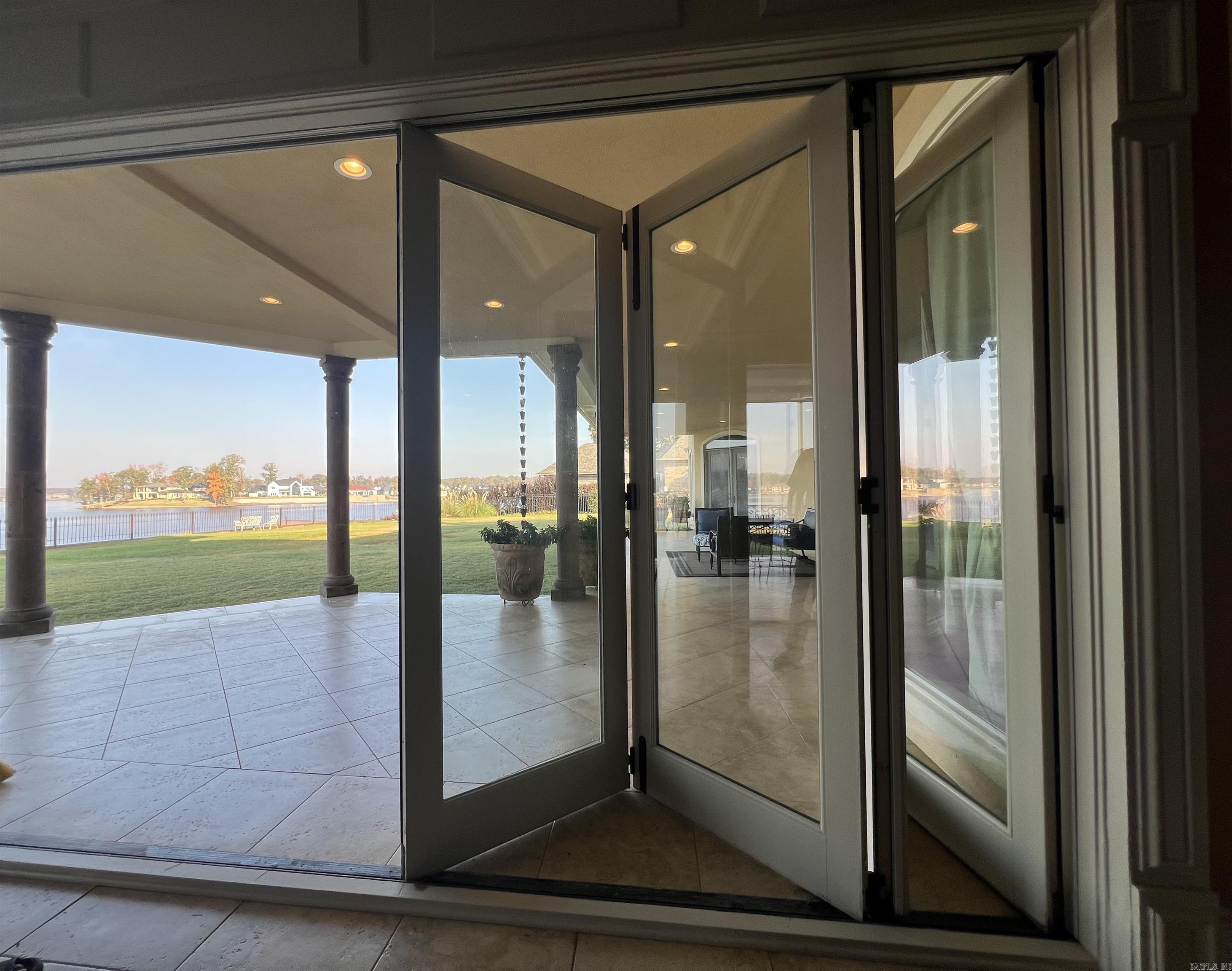 HURRICANE LAKE EST - Residential