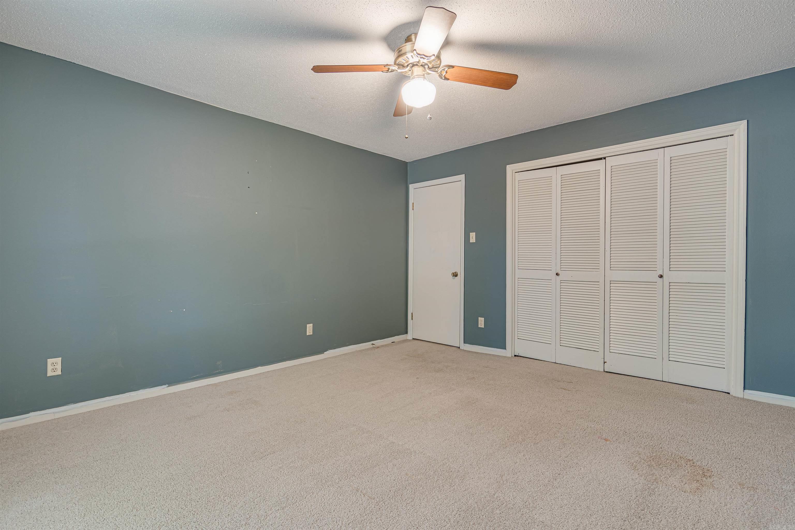 WALNUT VALLEY - Residential