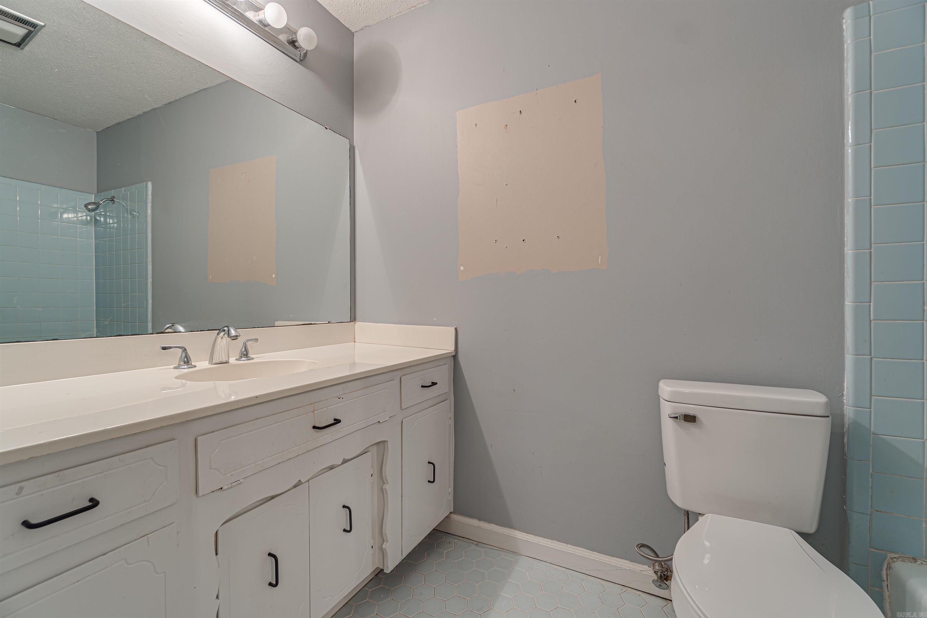 WALNUT VALLEY - Residential