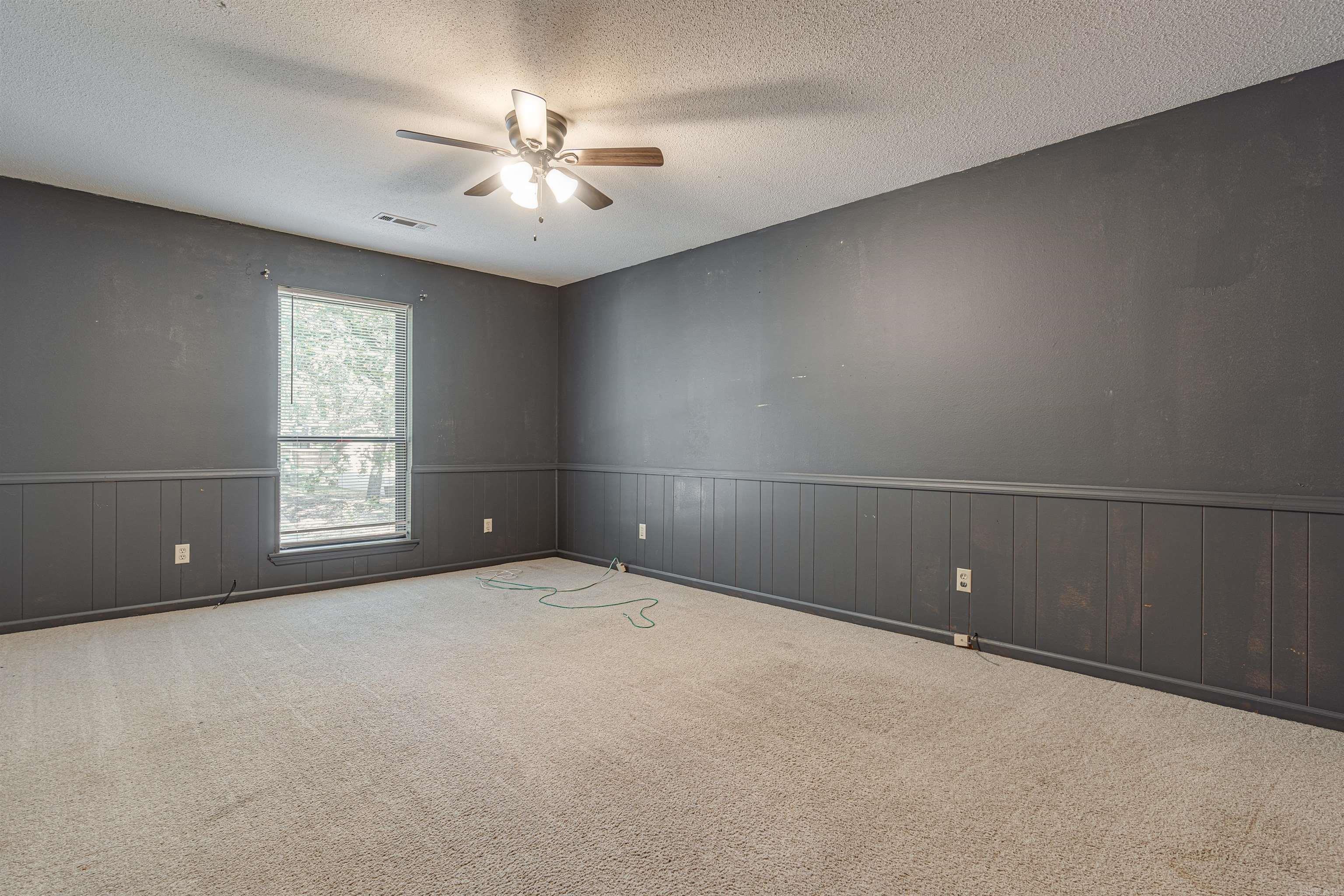 WALNUT VALLEY - Residential