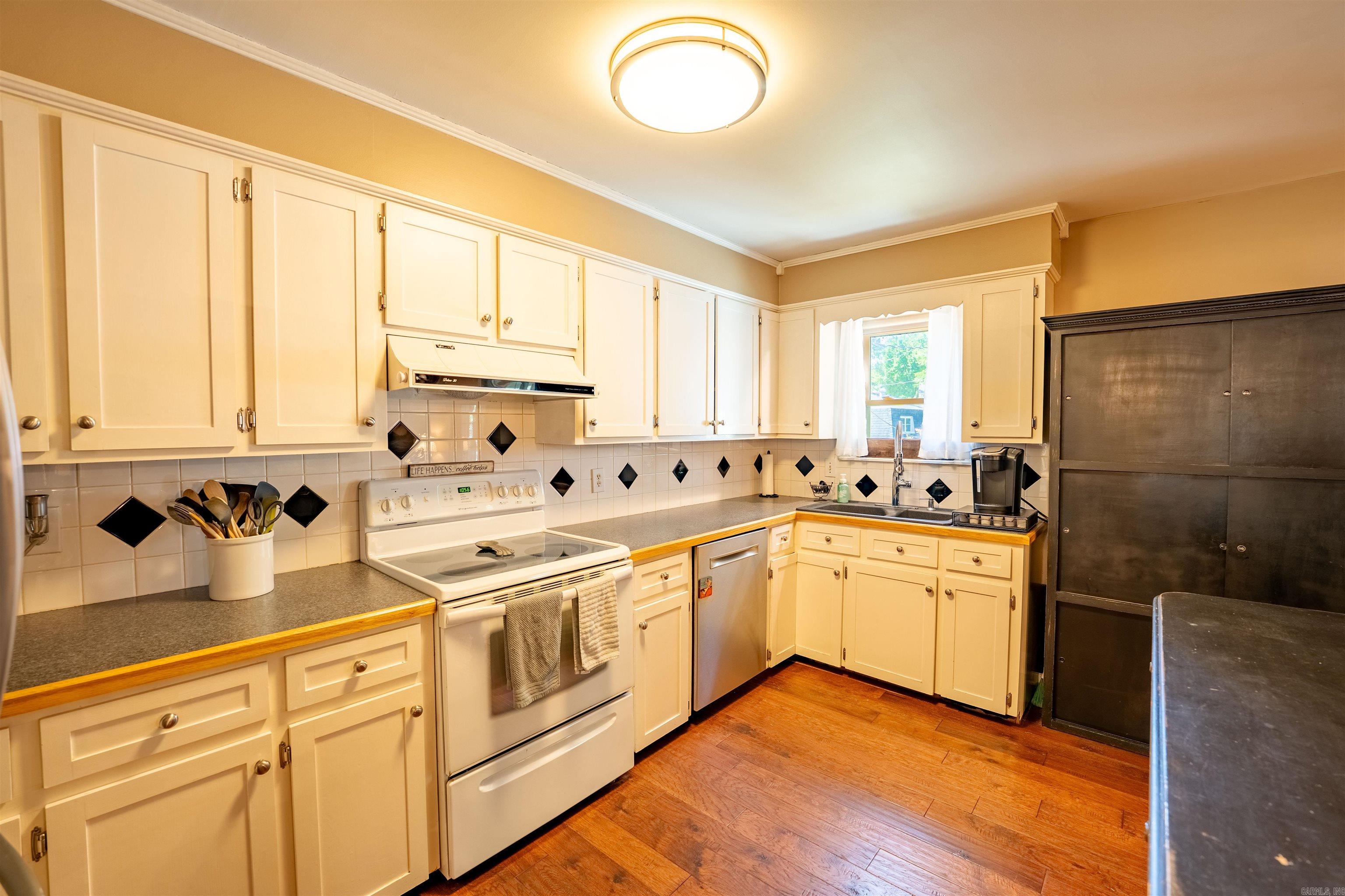 ECHO VALLEY - Residential