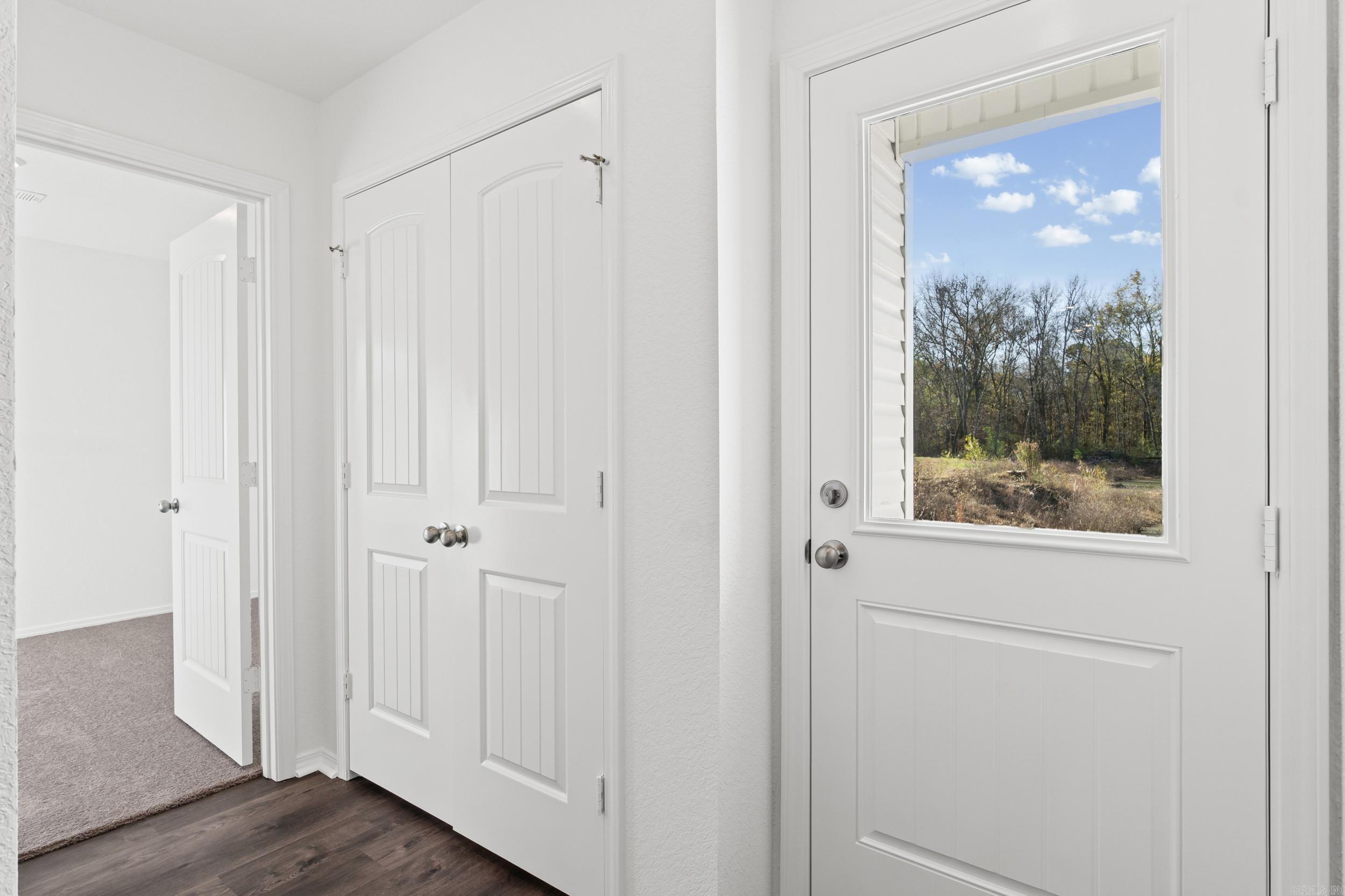 DEERFIELD ESTATES - Residential