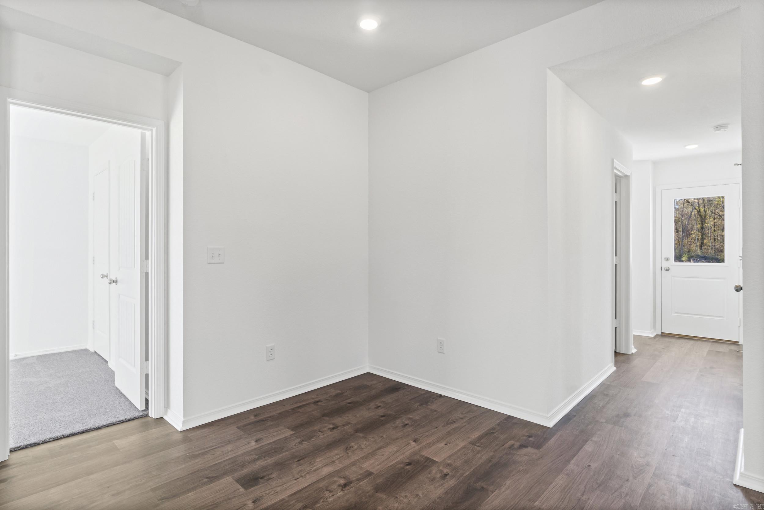 DEERFIELD ESTATES - Residential