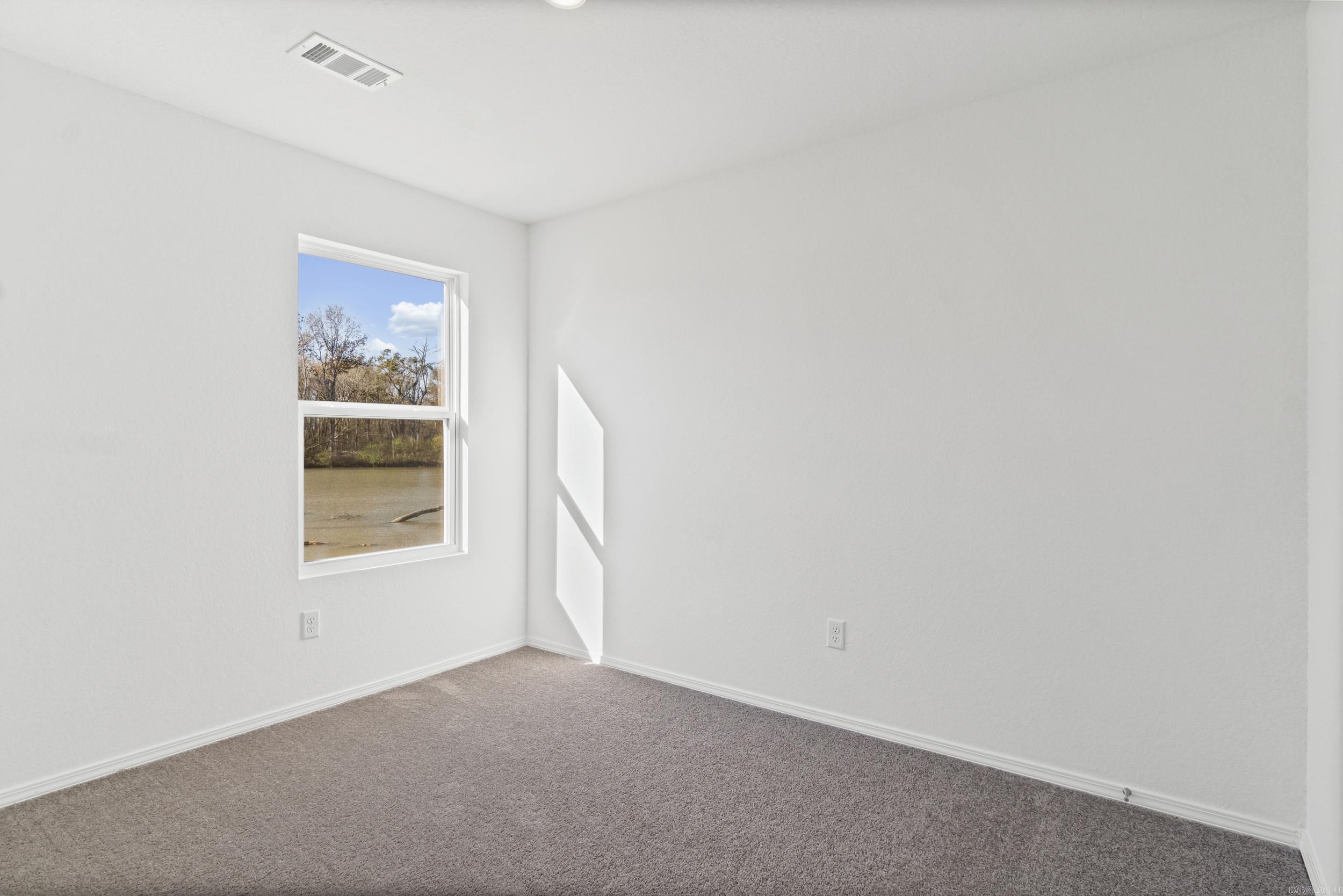 DEERFIELD ESTATES - Residential