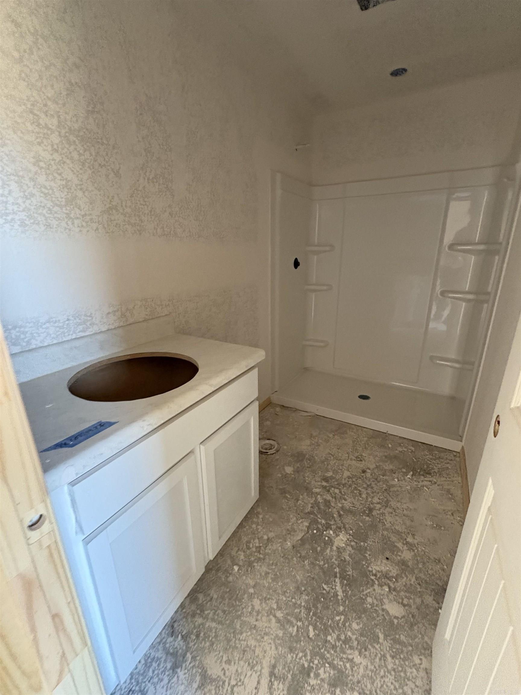 DEERFIELD ESTATES - Residential