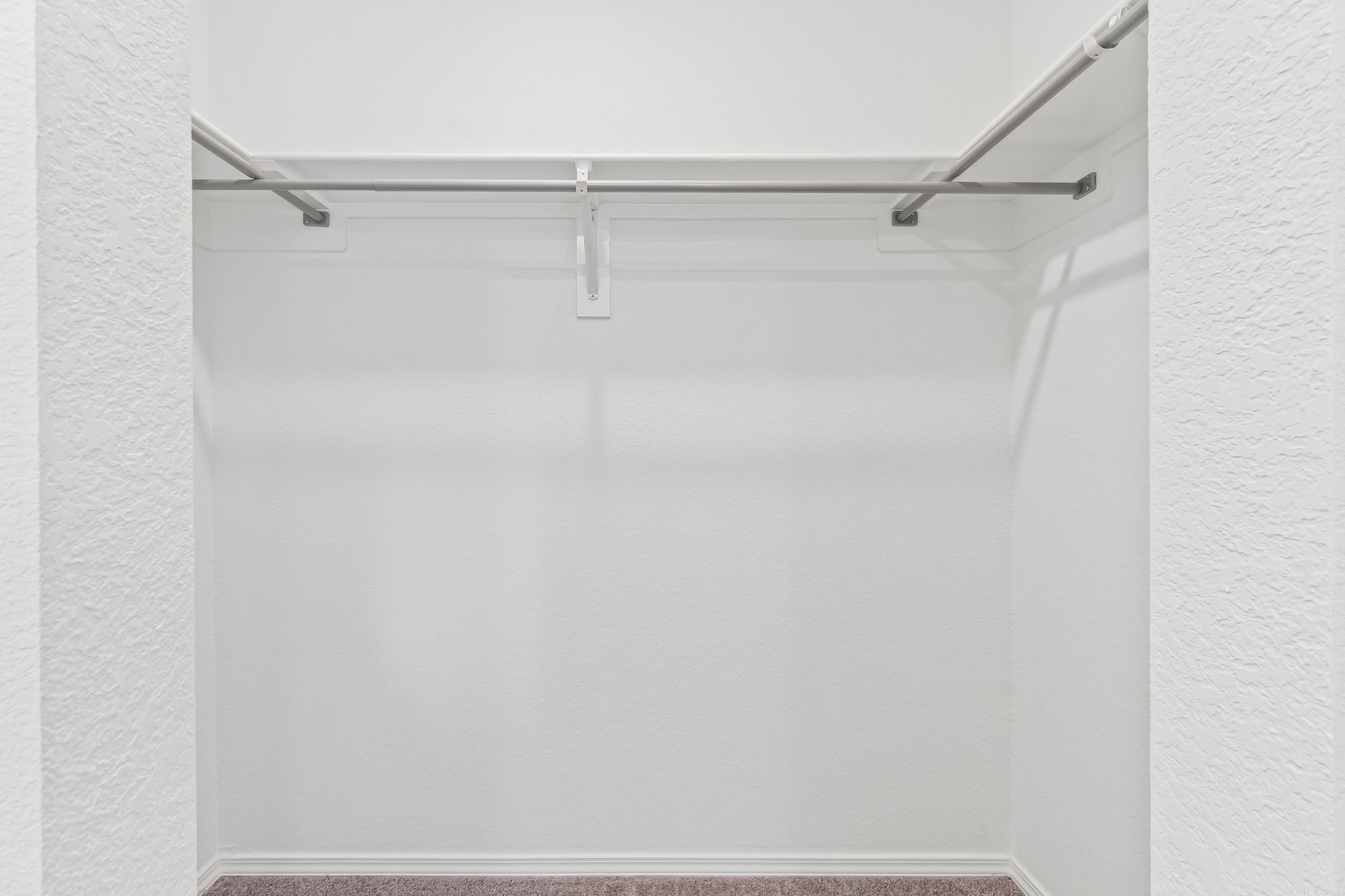 DEERFIELD ESTATES - Residential