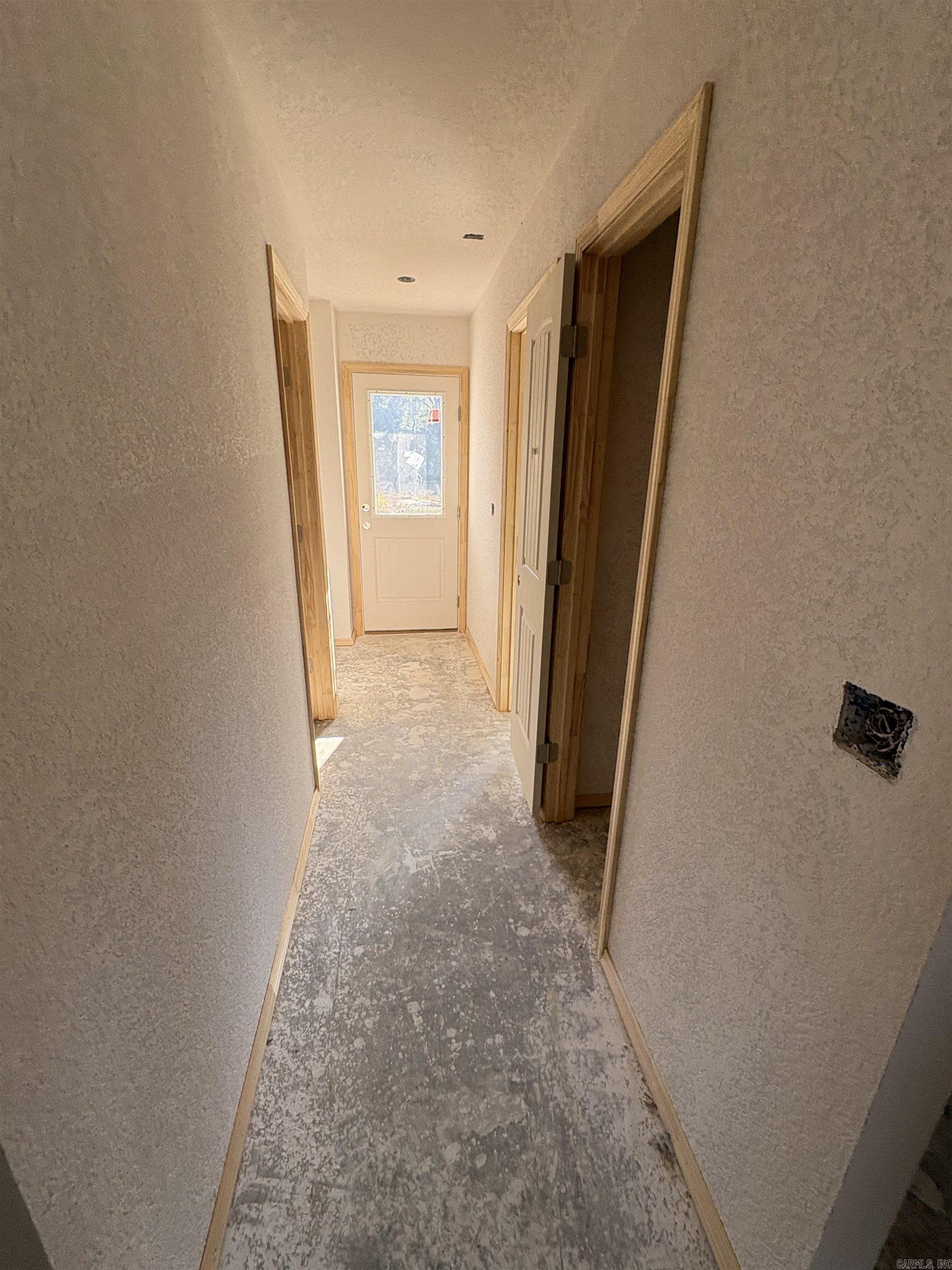 DEERFIELD ESTATES - Residential