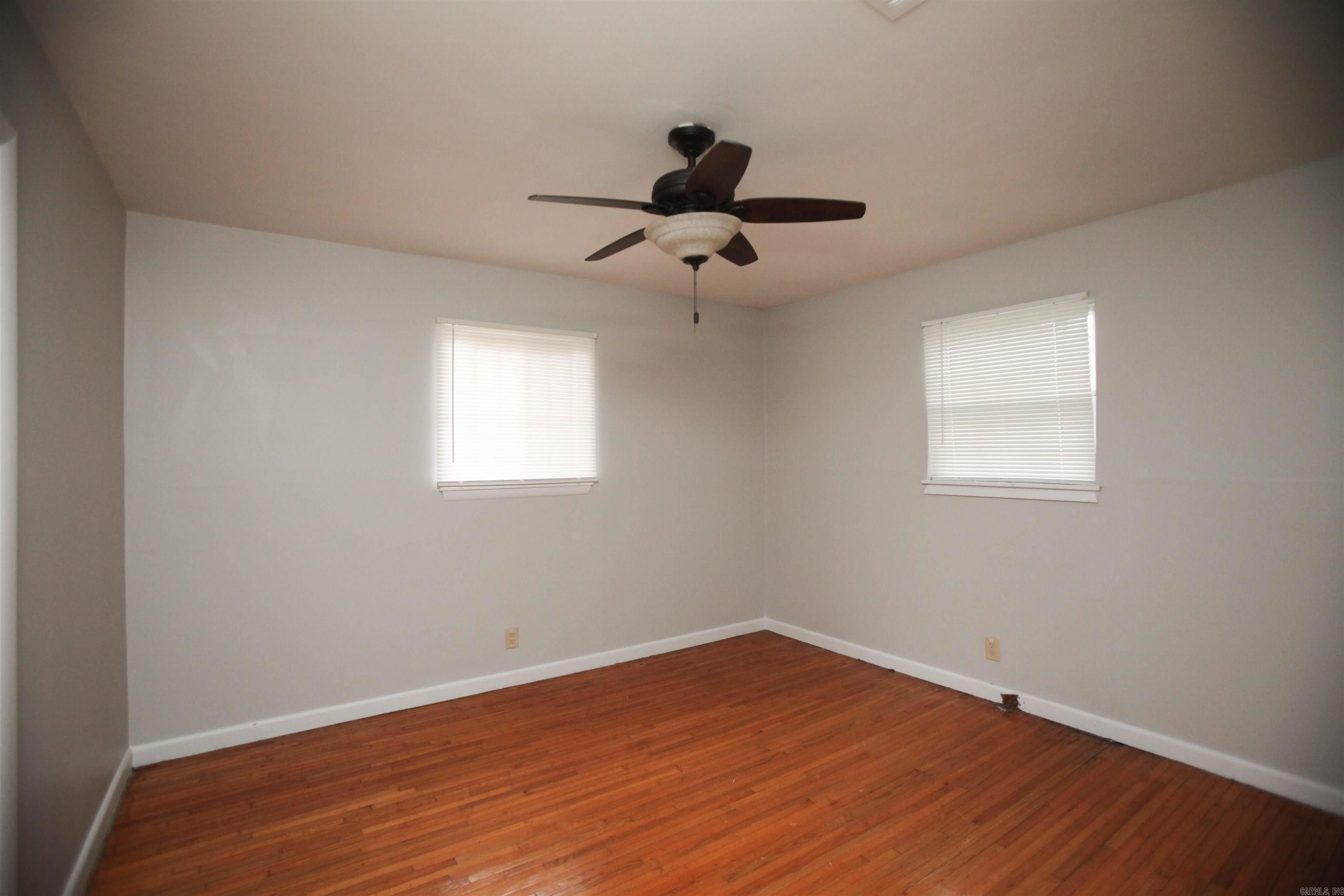 Barrow John - Residential Lease