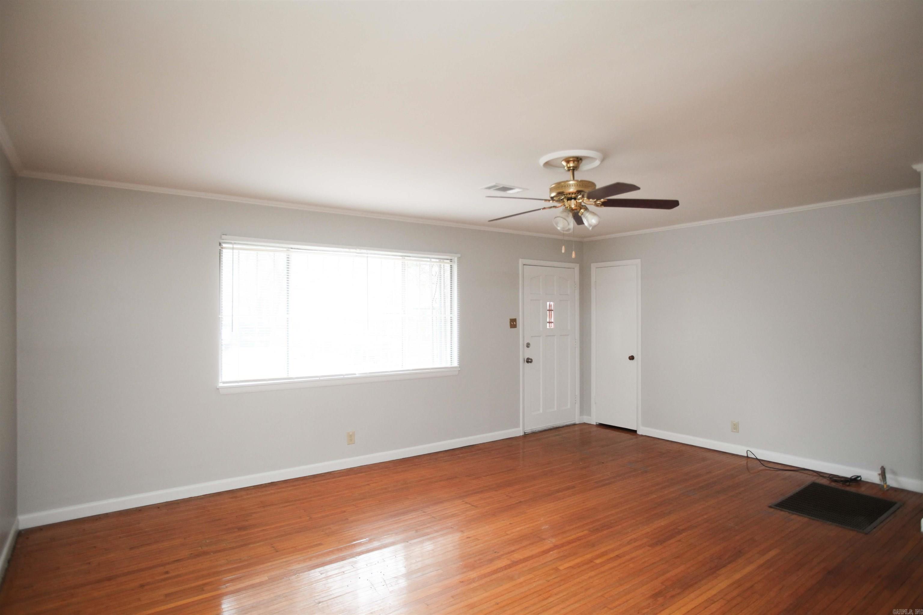 Barrow John - Residential Lease