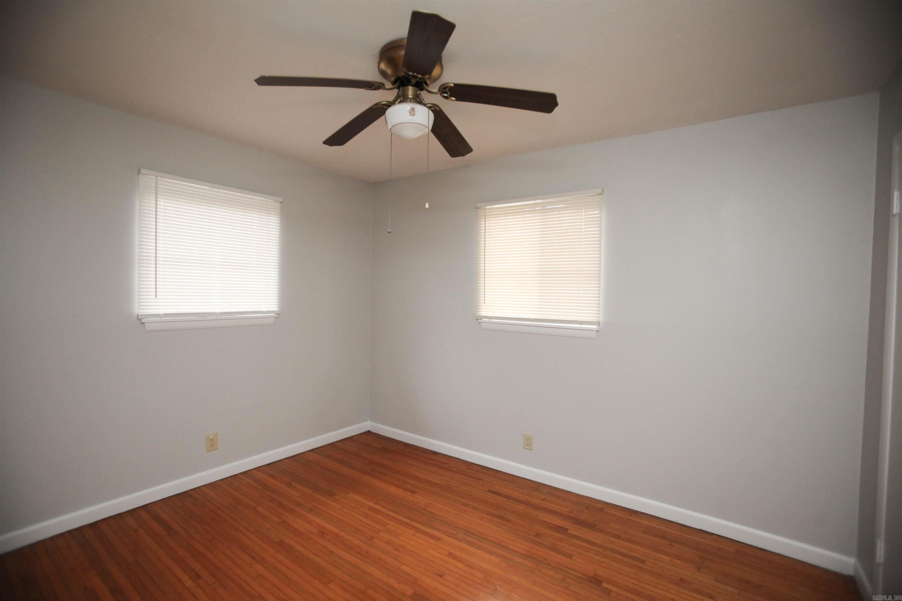 Barrow John - Residential Lease