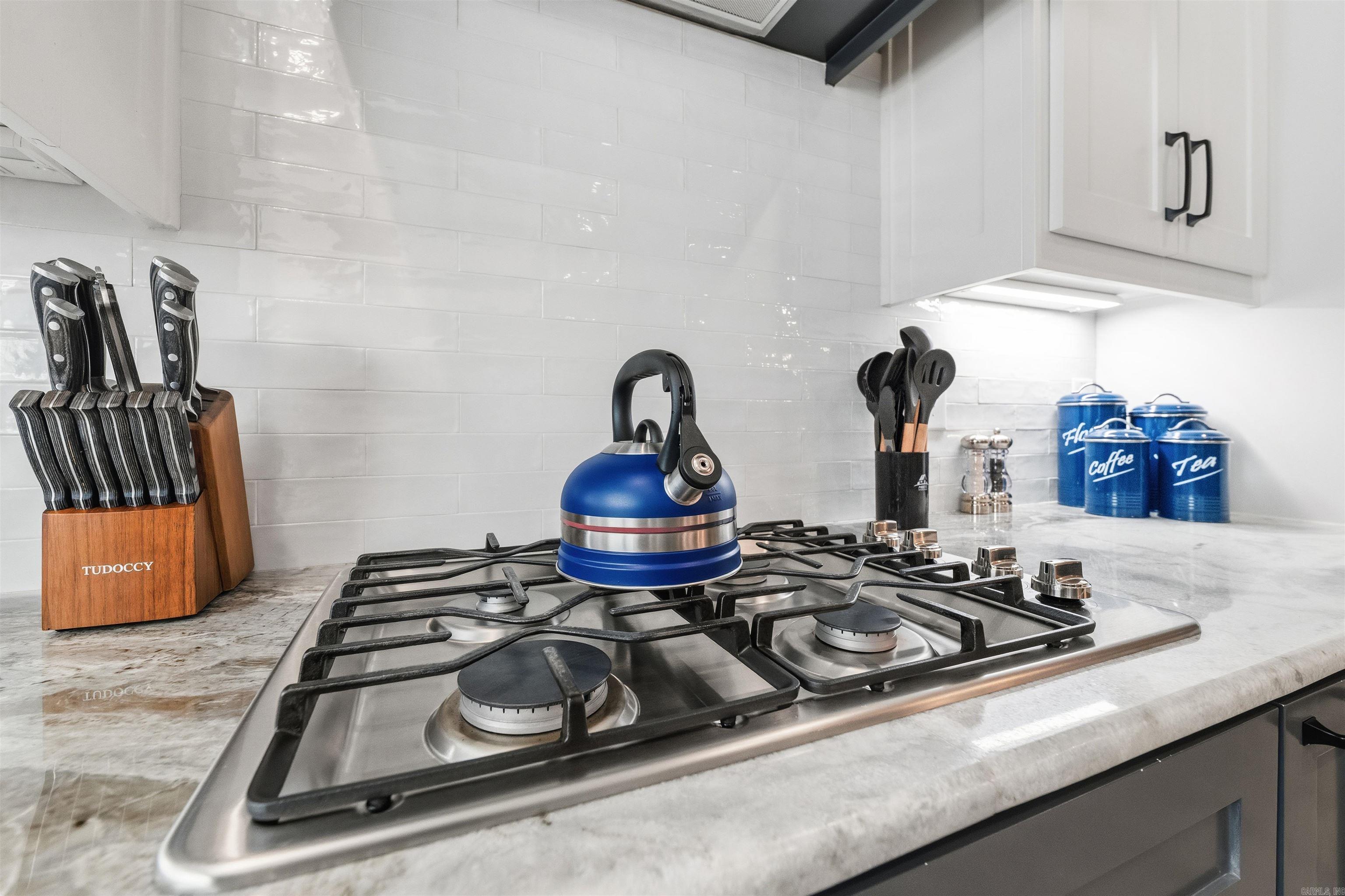 JAXON TERRACE - Residential