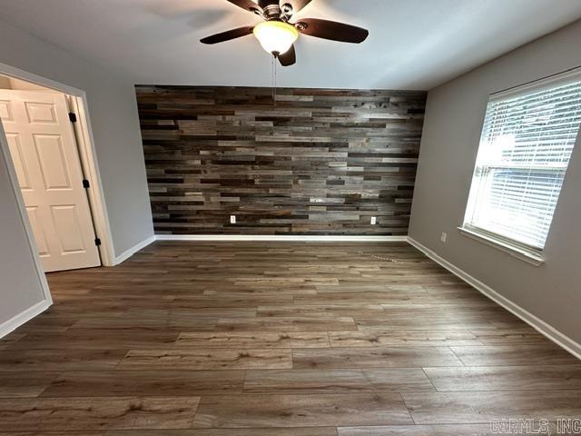 RIVER OAKS - Residential