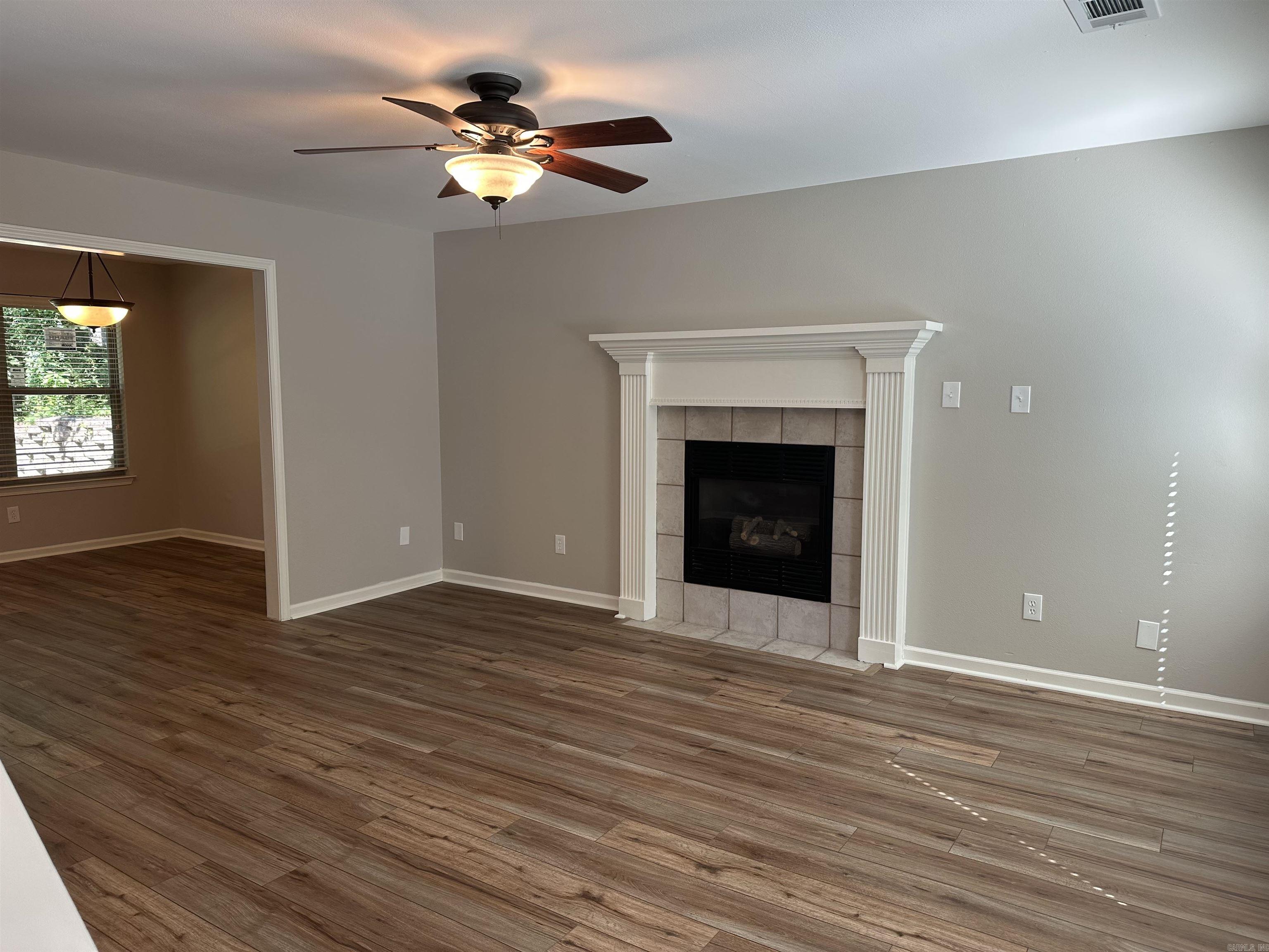 RIVER OAKS - Residential