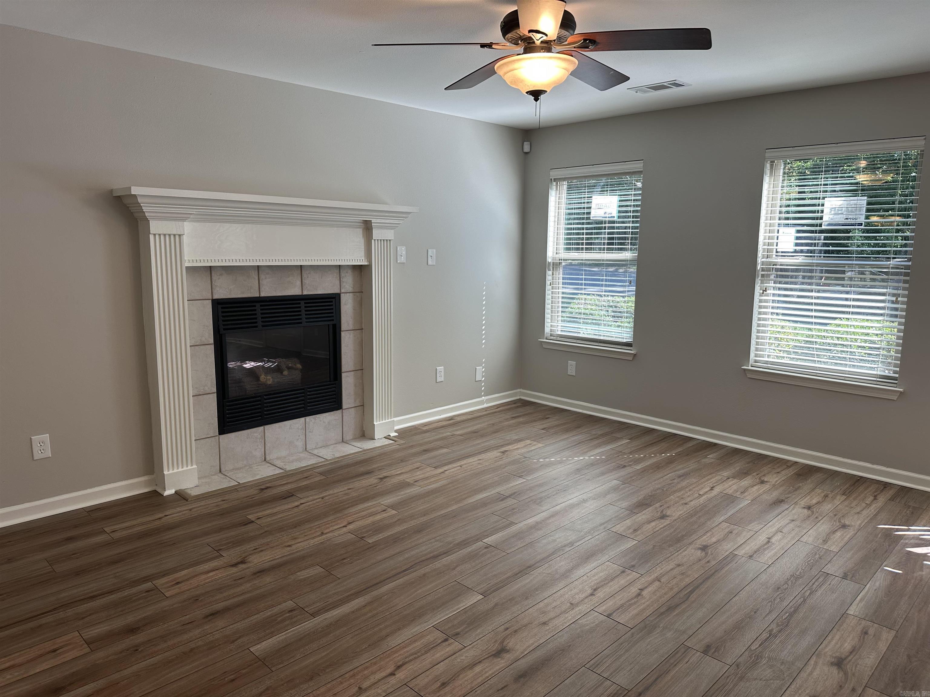 RIVER OAKS - Residential