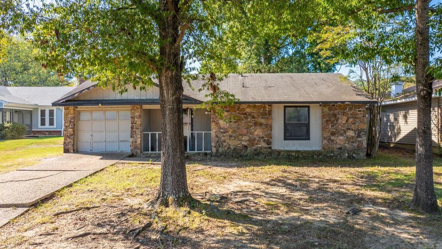 Great opportunity in Maumelle! This 3-bedroom, one and 1.5-bath home offers a large yard and a one-car garage, all at an affordable price of $165,000. The home needs some updating and TLC but has several key improvements already completed, including an A/C unit thatās approximately 3 years old, a water heater thatās about 5 years old, newer back door leading to patio and some newer flooring. With a little work, this property has excellent potentialāideal for first-time buyers, investors, or those looking to downsize and make a home their own.  AGENTS SEE REMARKS