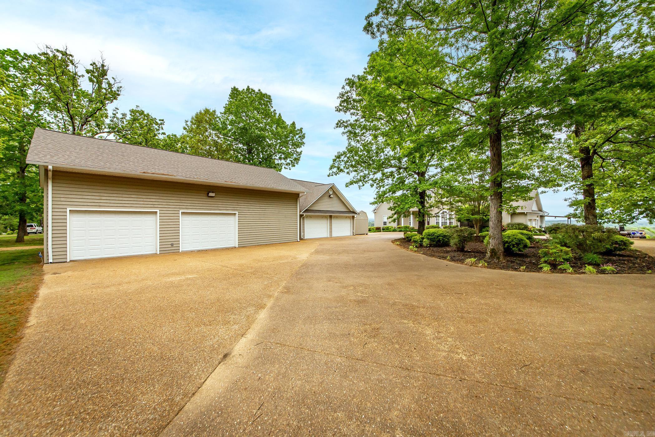 Lake Point above the Narrows - Residential