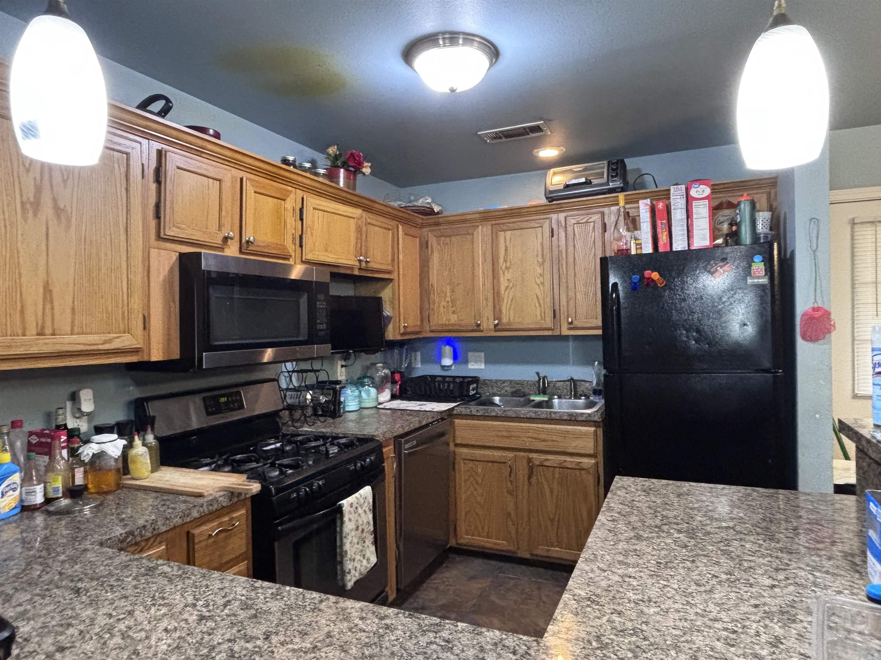 ENGLAND AC - Residential