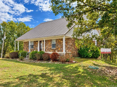 Photo of 1850 McJester Road, Pangburn, AR 72121 (MLS # 26042666)