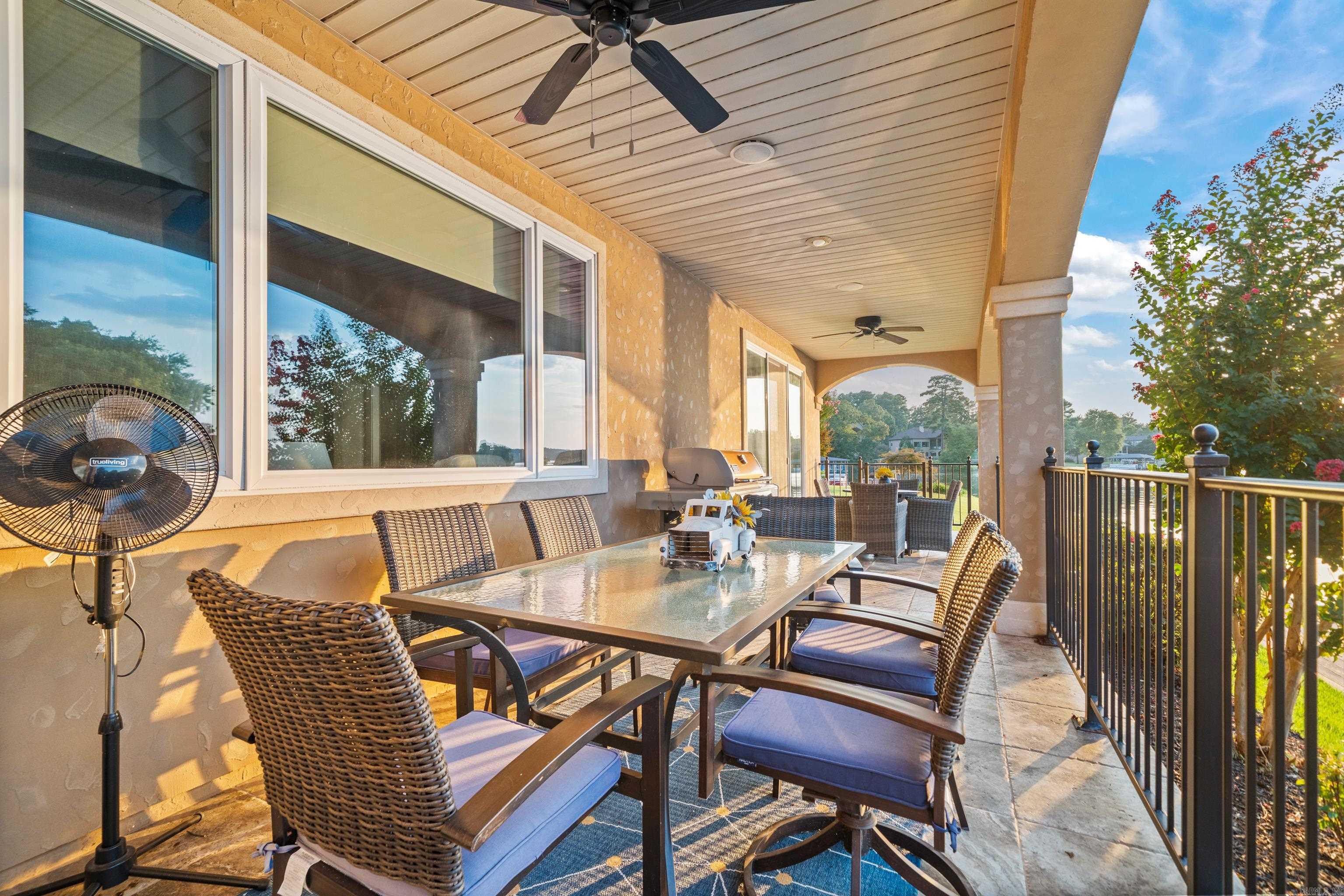 Farr Landing Villas - Residential