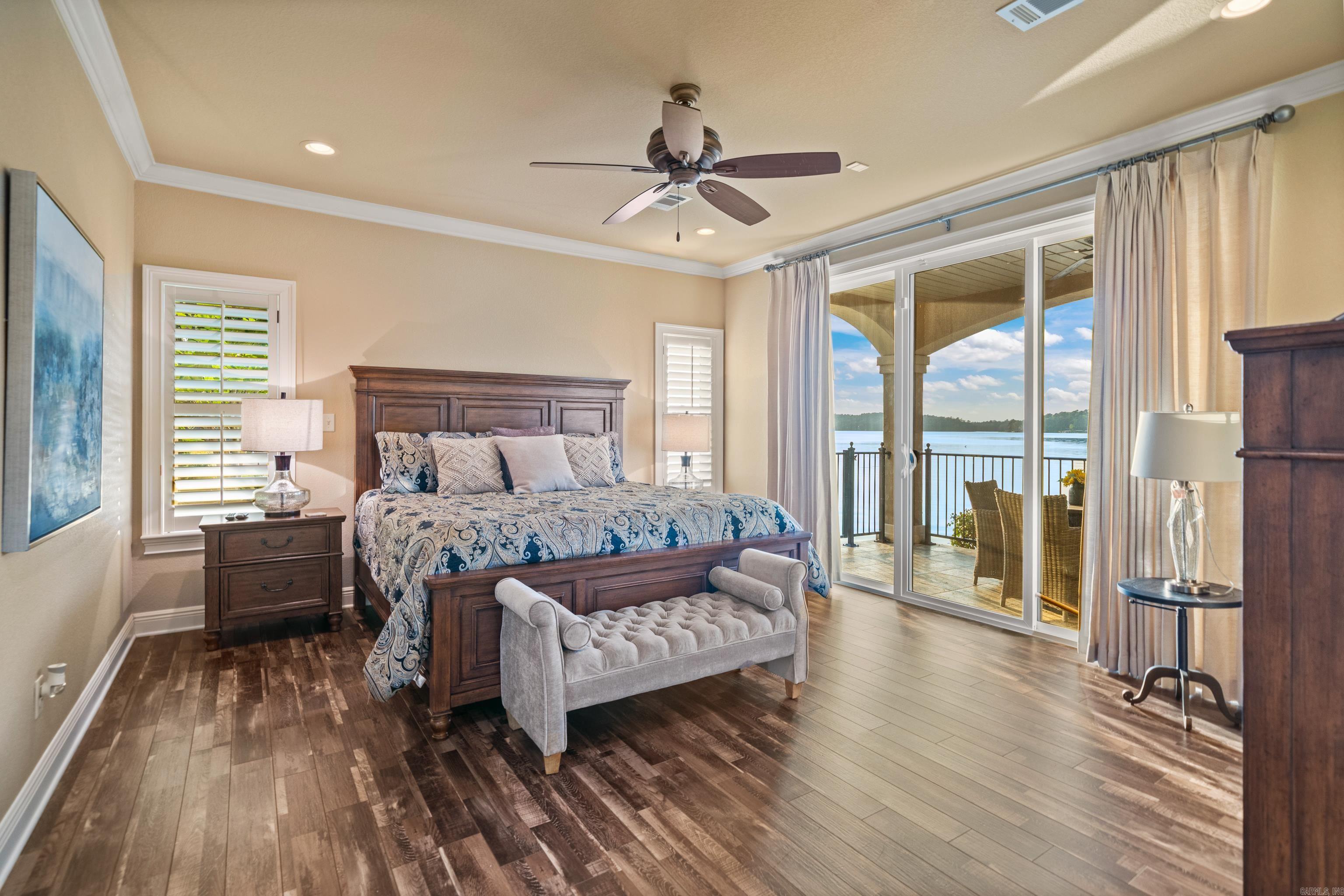Farr Landing Villas - Residential