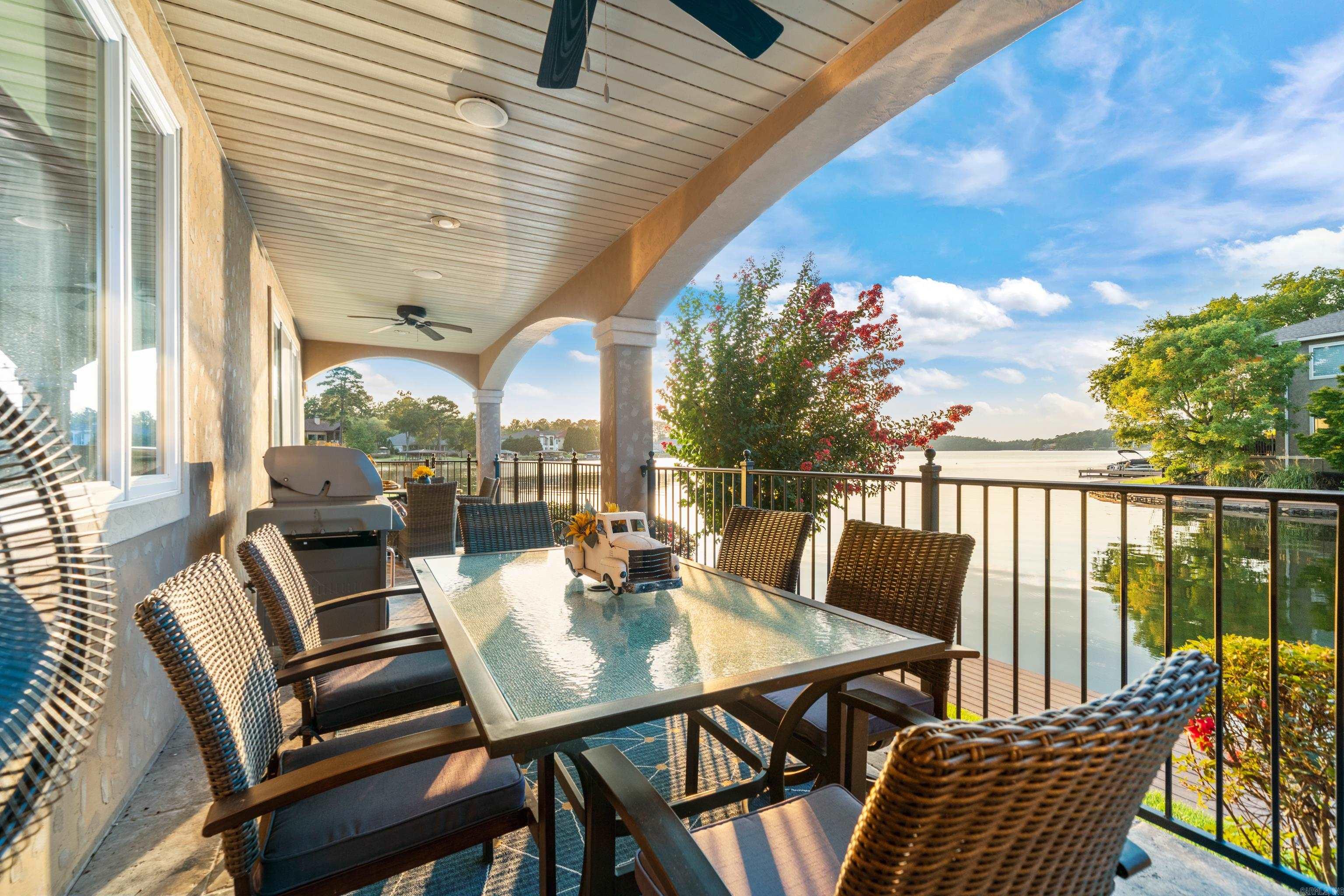 Farr Landing Villas - Residential