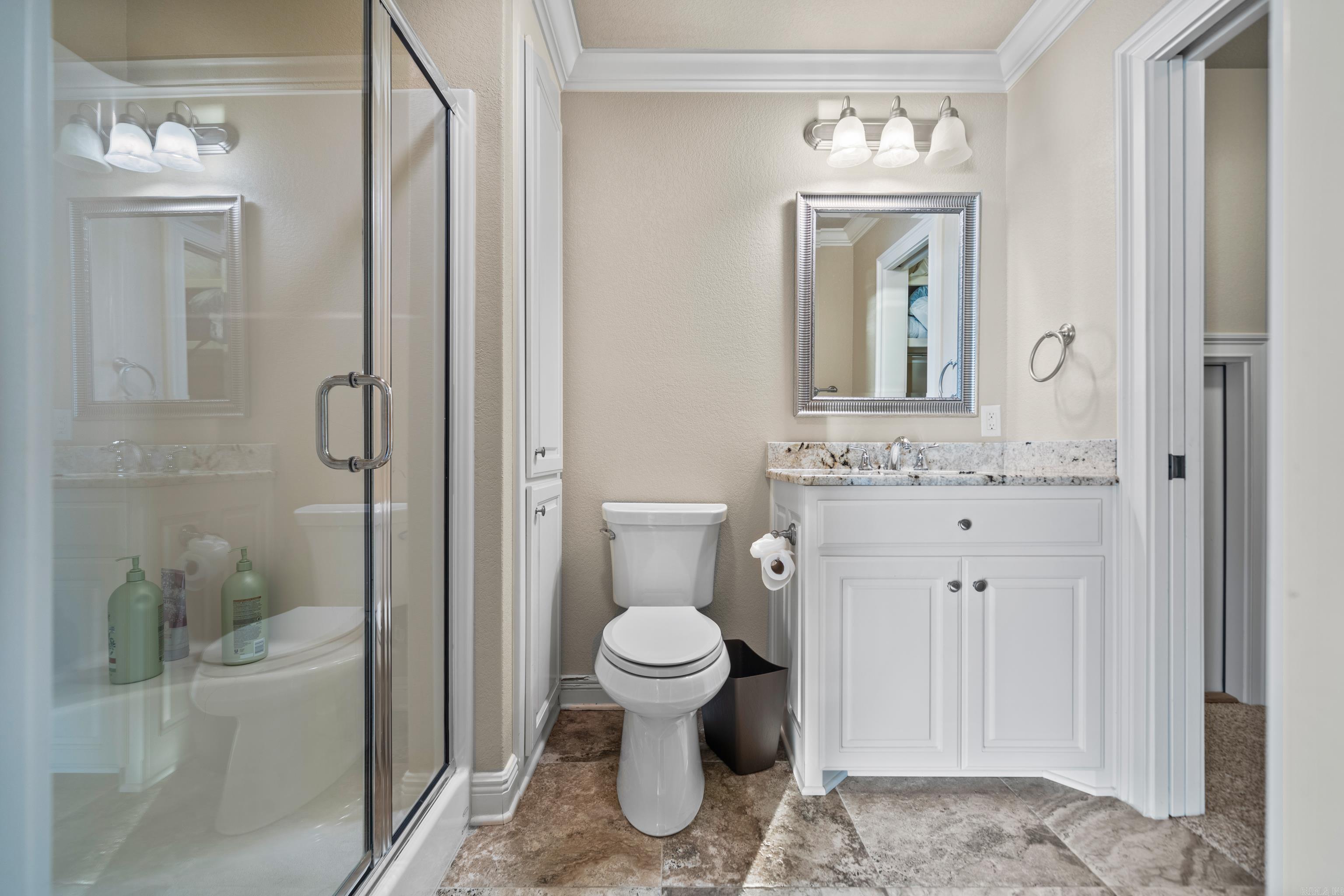 Farr Landing Villas - Residential