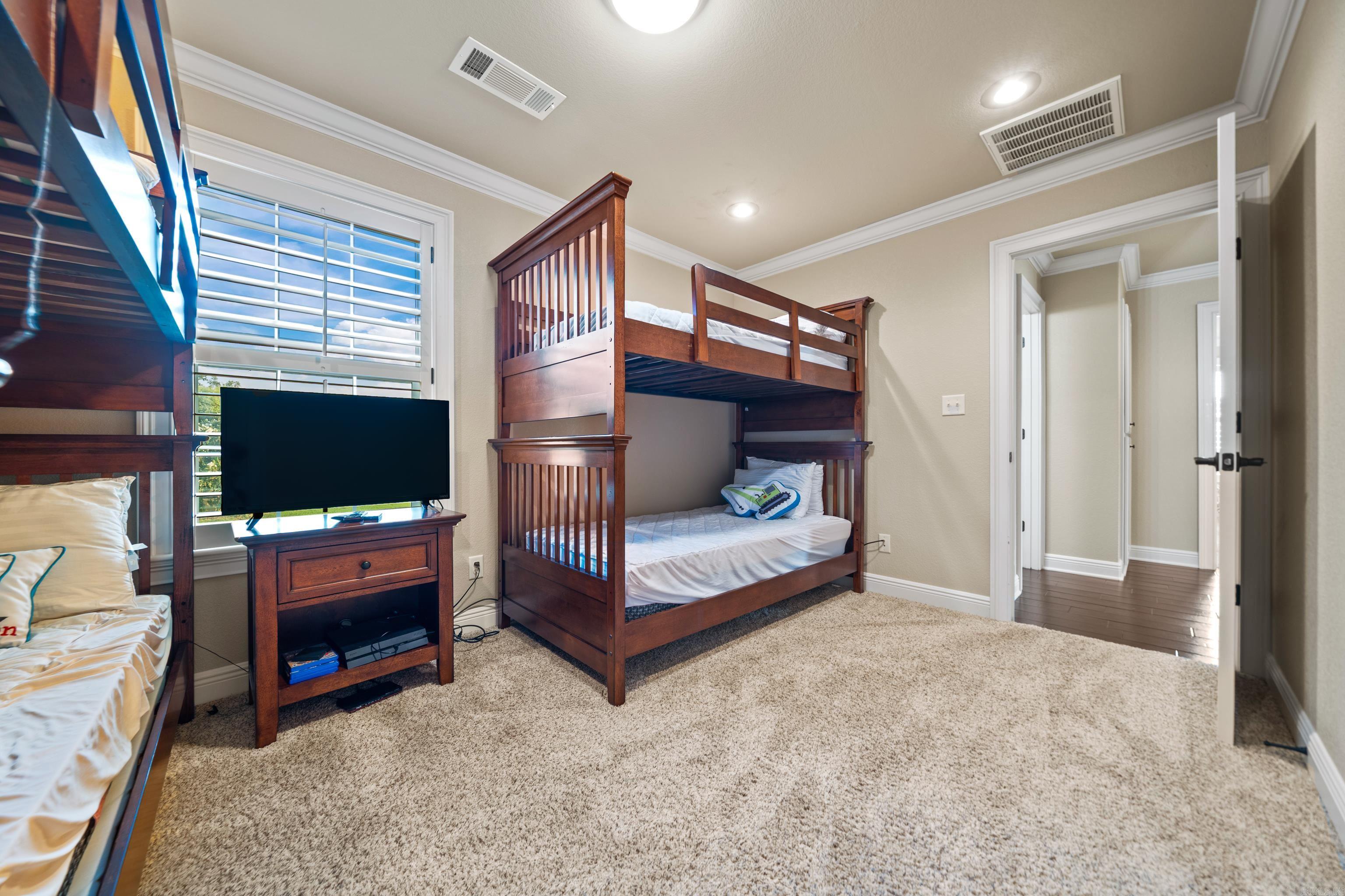 Farr Landing Villas - Residential