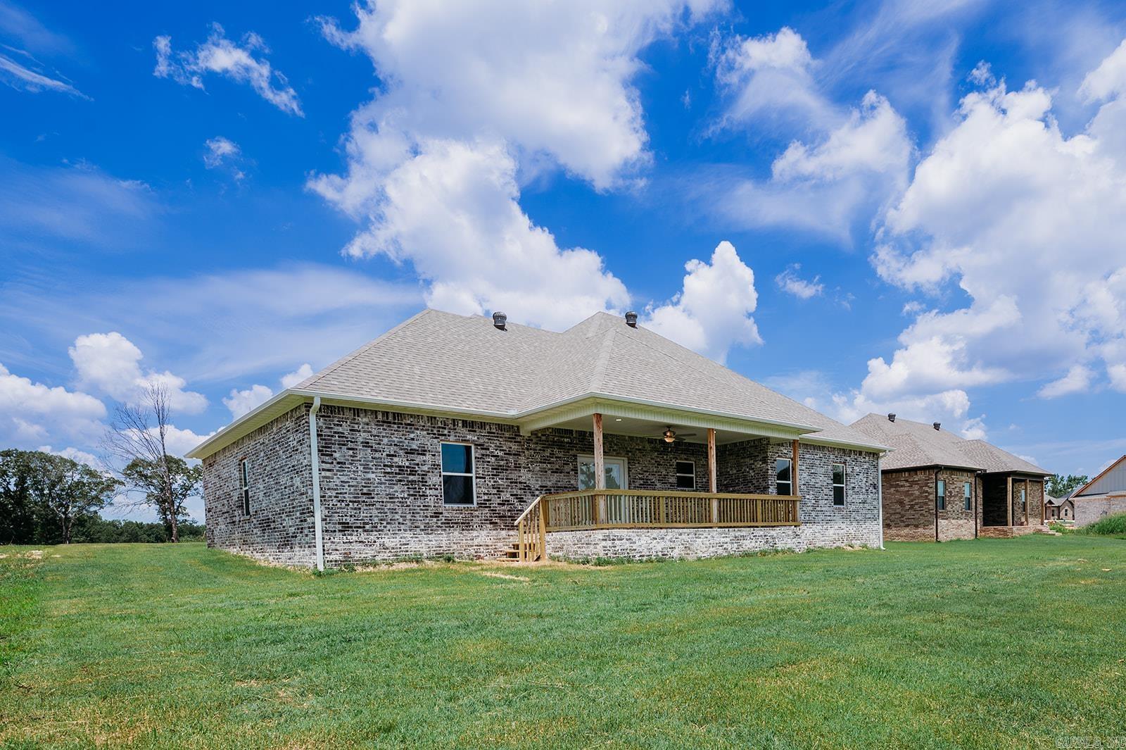 HIDDEN VALLEY ESTATES - Residential