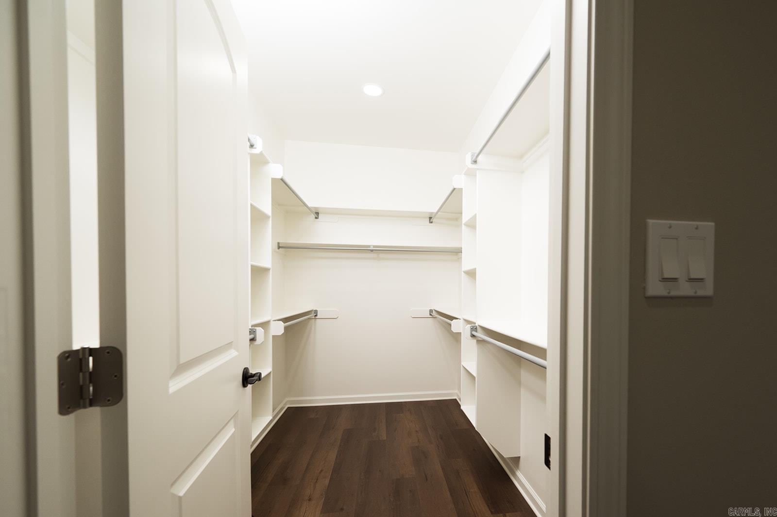 HIDDEN VALLEY ESTATES - Residential