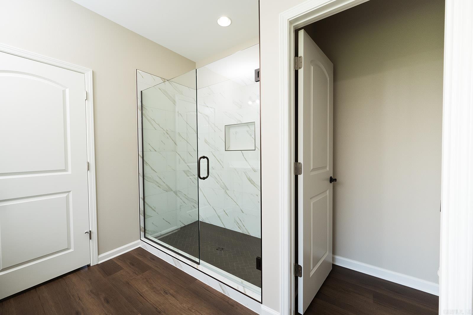 HIDDEN VALLEY ESTATES - Residential