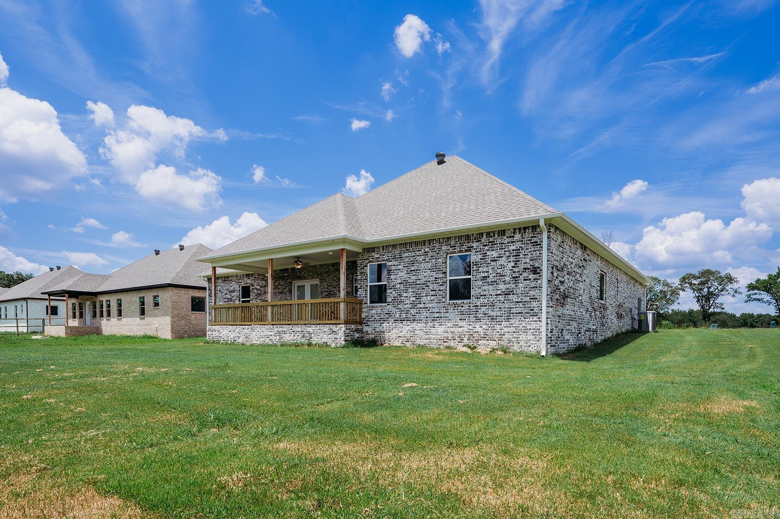 HIDDEN VALLEY ESTATES - Residential