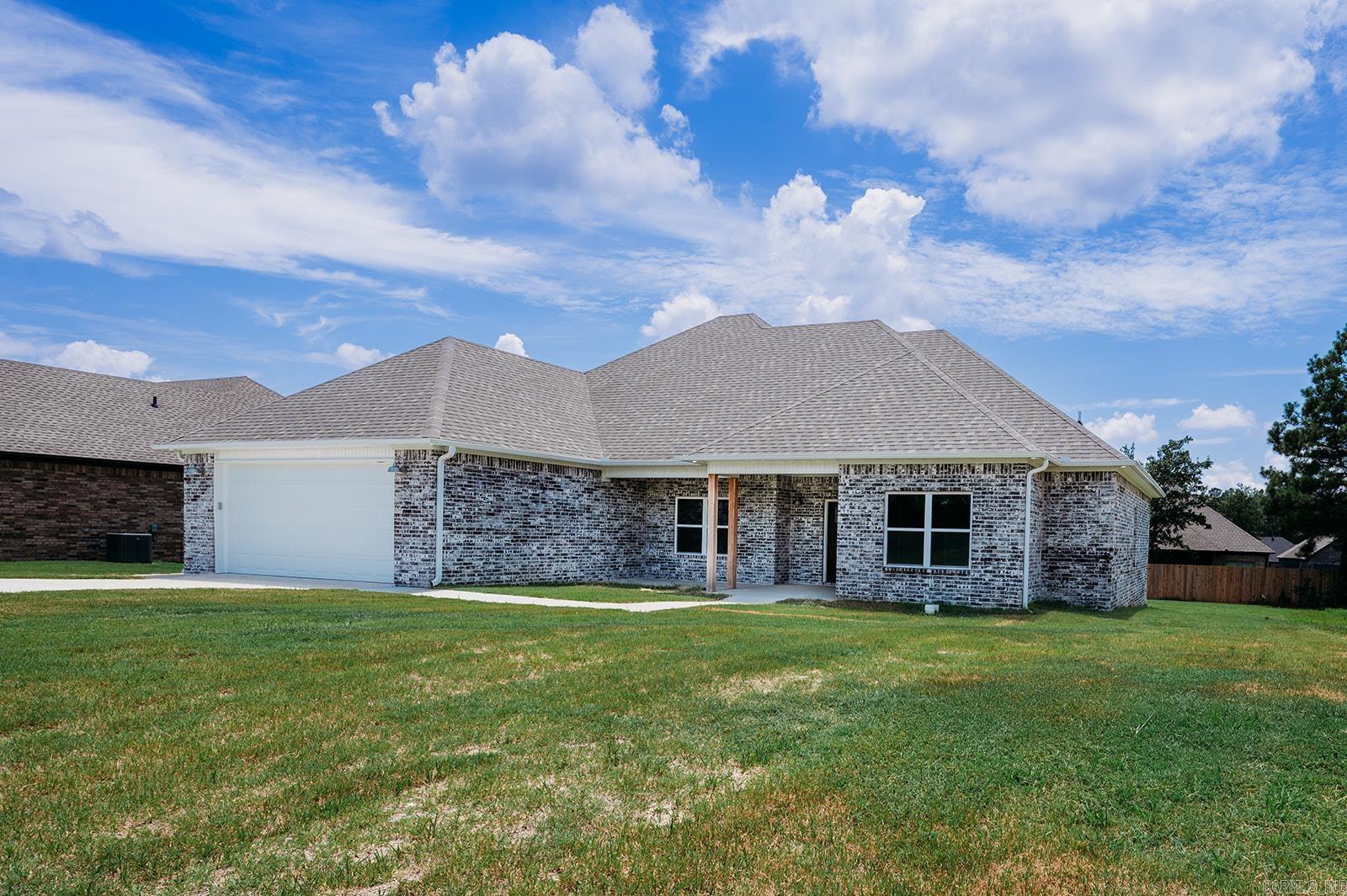 HIDDEN VALLEY ESTATES - Residential