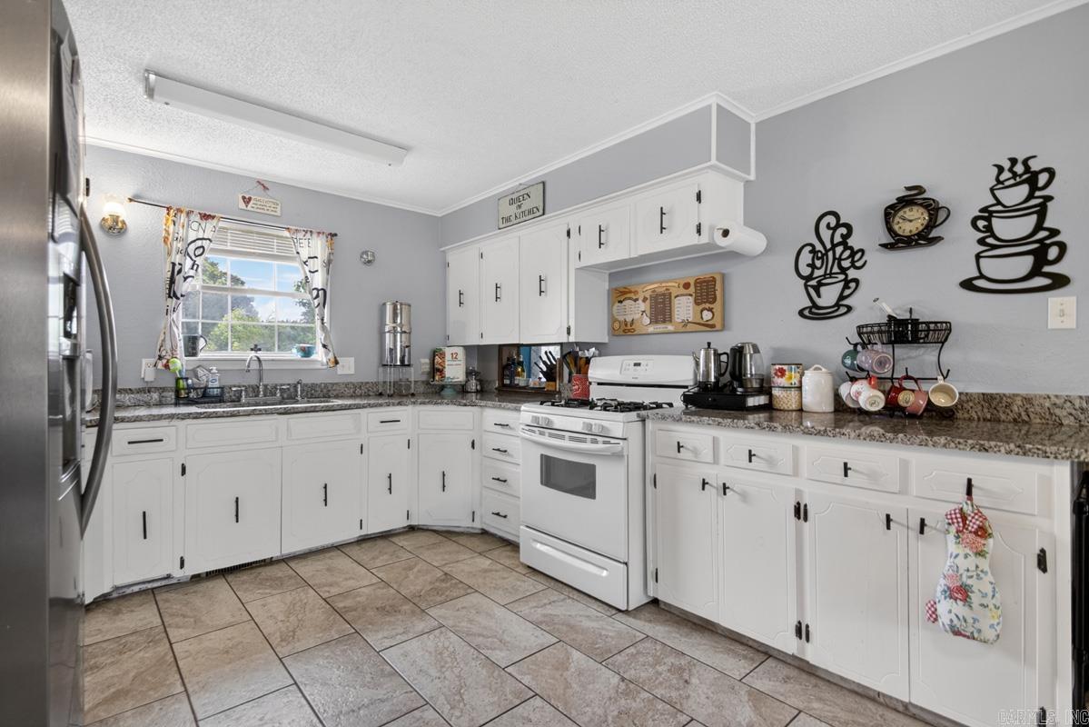 CARDINAL VALLEY - Residential