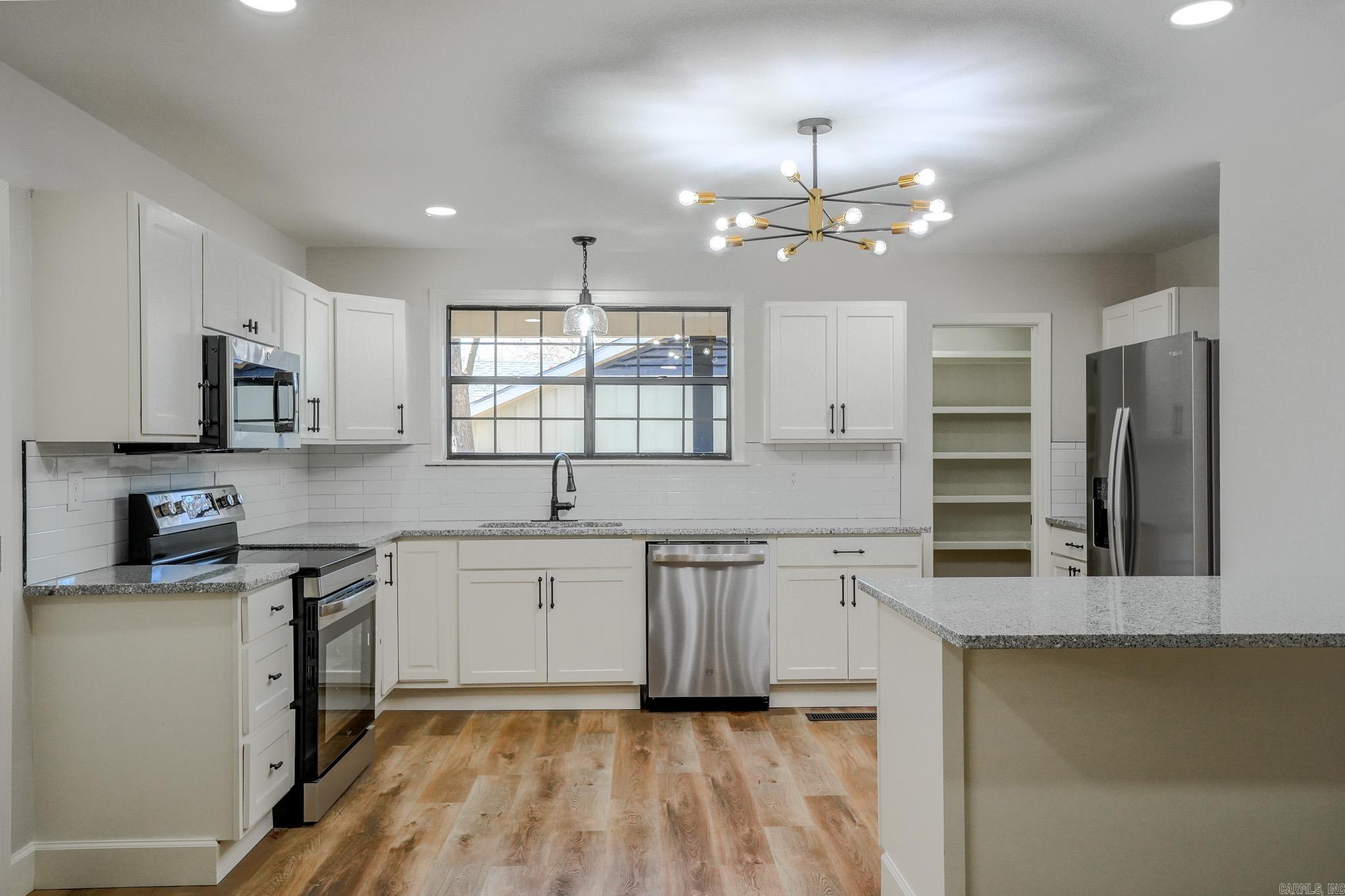 FOREST HEIGHTS - Residential