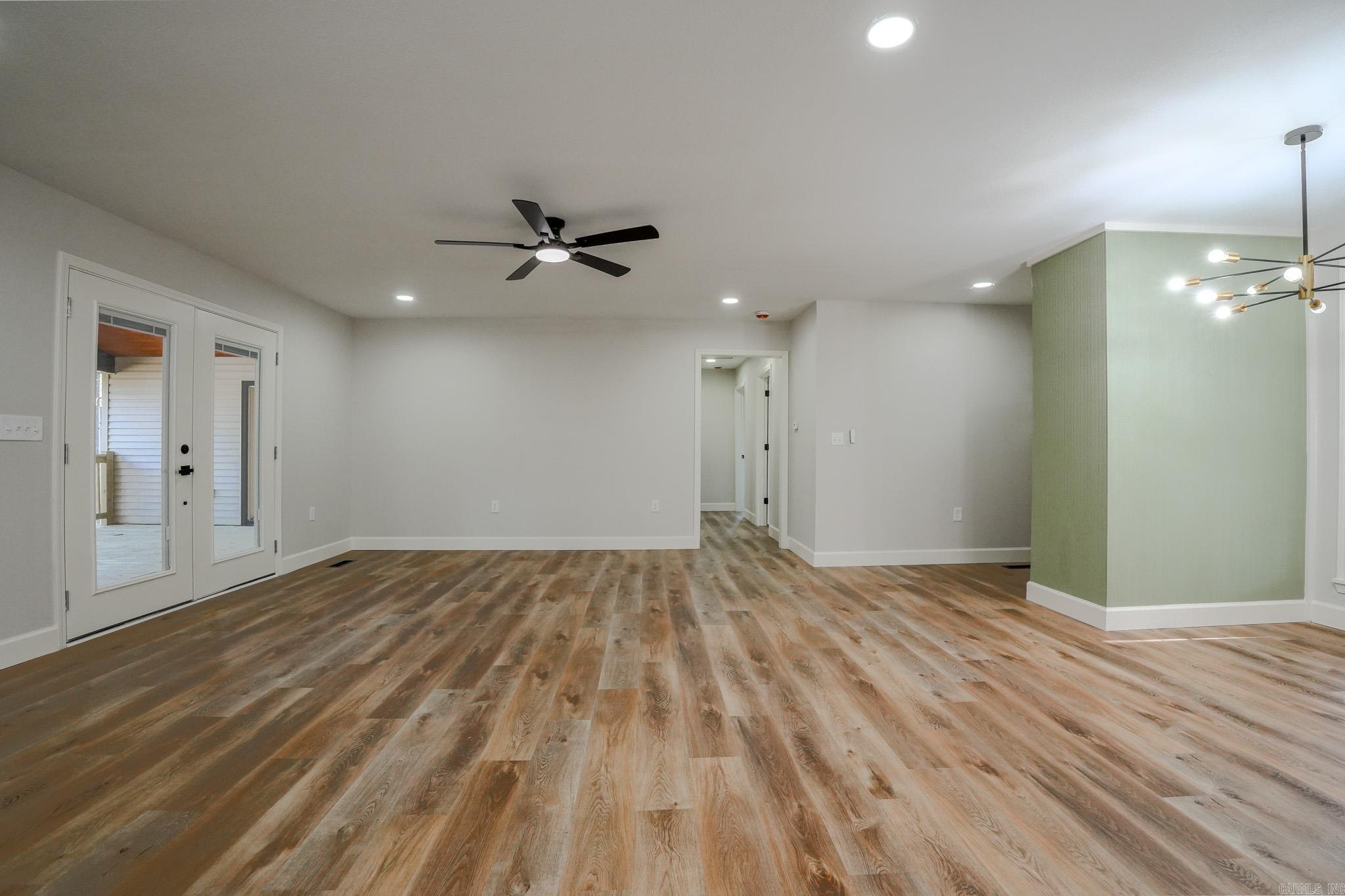 FOREST HEIGHTS - Residential