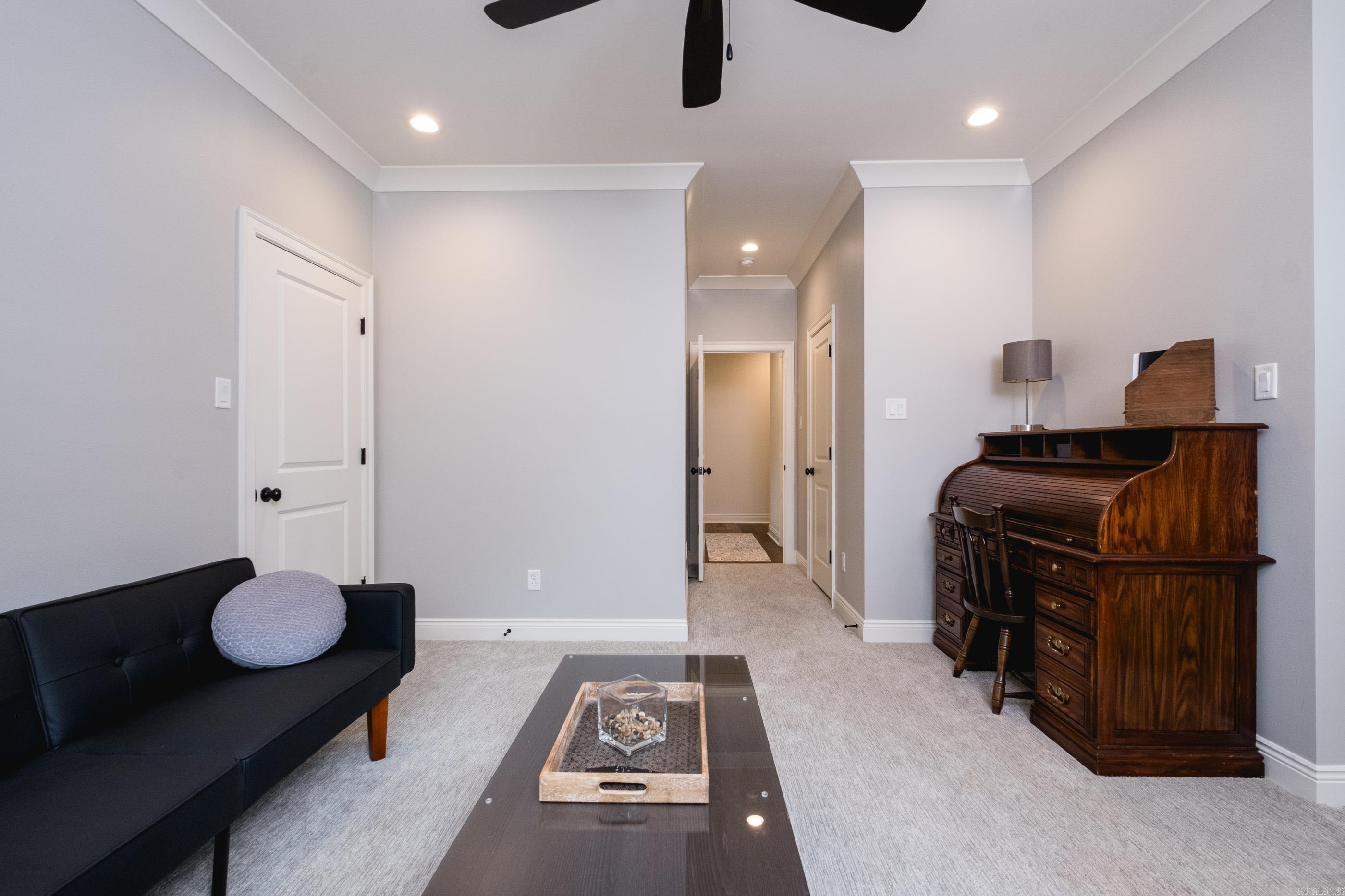 Hollywood - Residential
