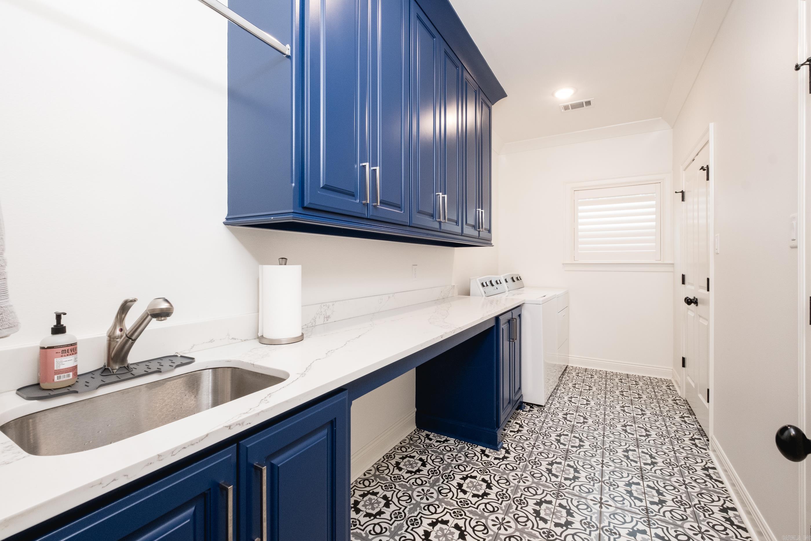 Hollywood - Residential
