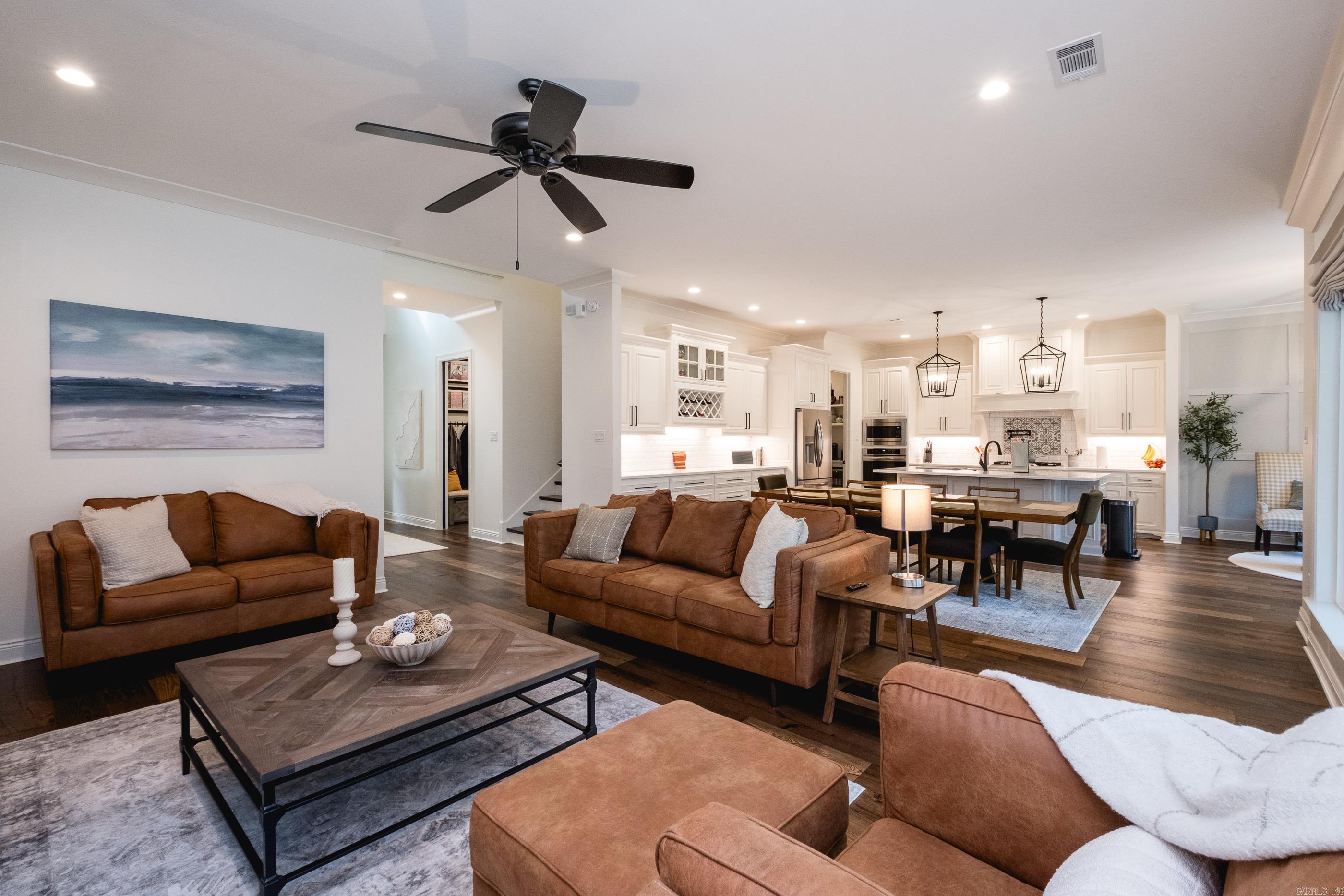 Hollywood - Residential