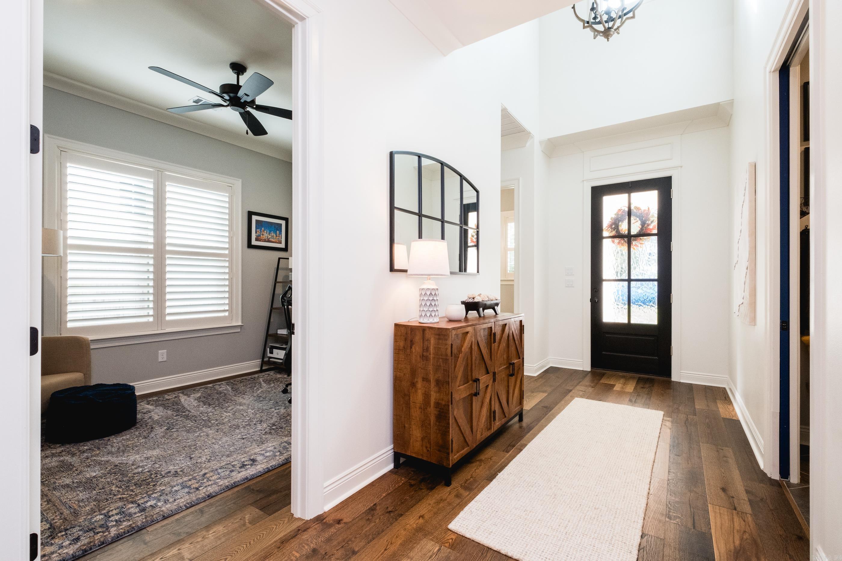 Hollywood - Residential