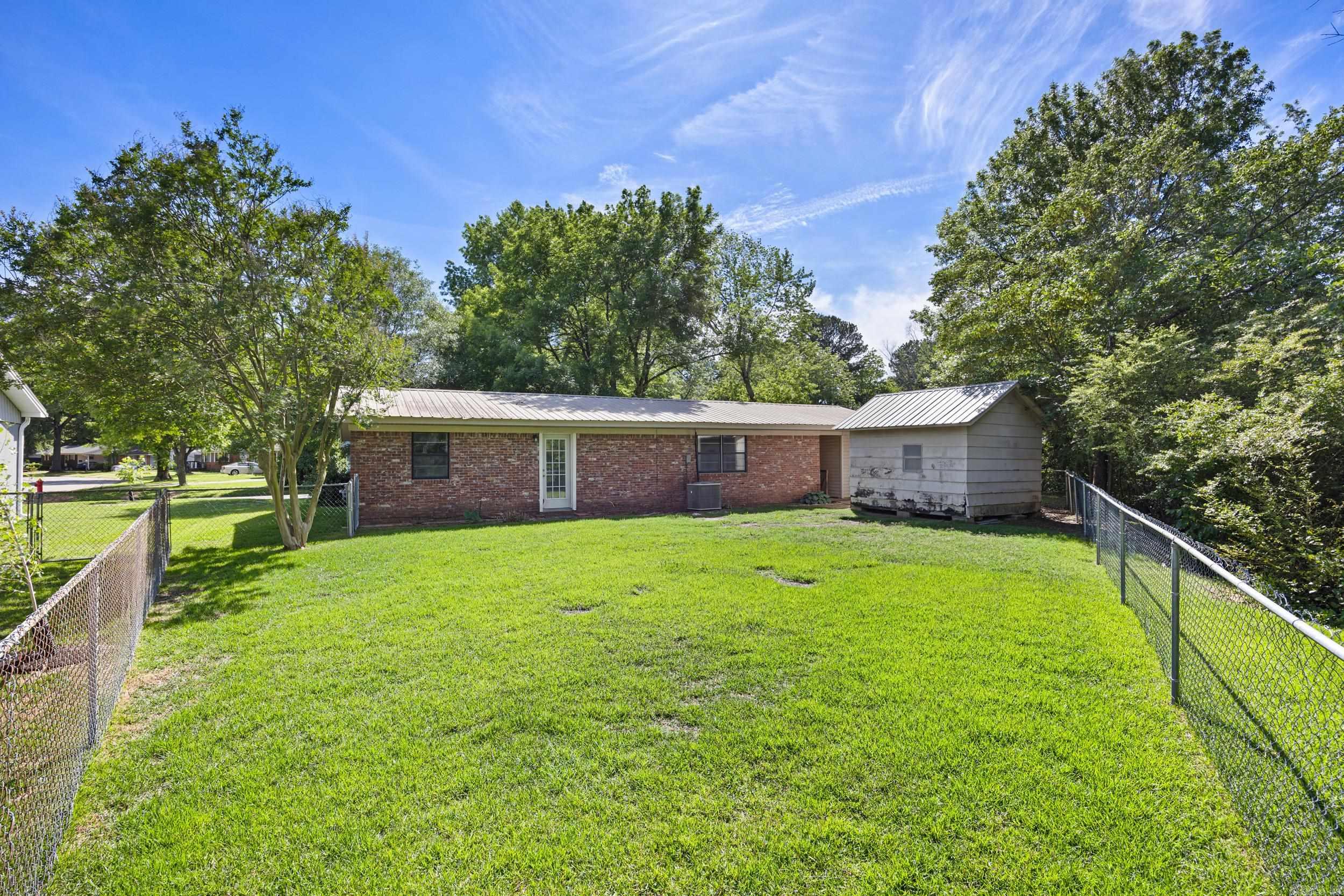 BELLE MEADE ADDN - Residential