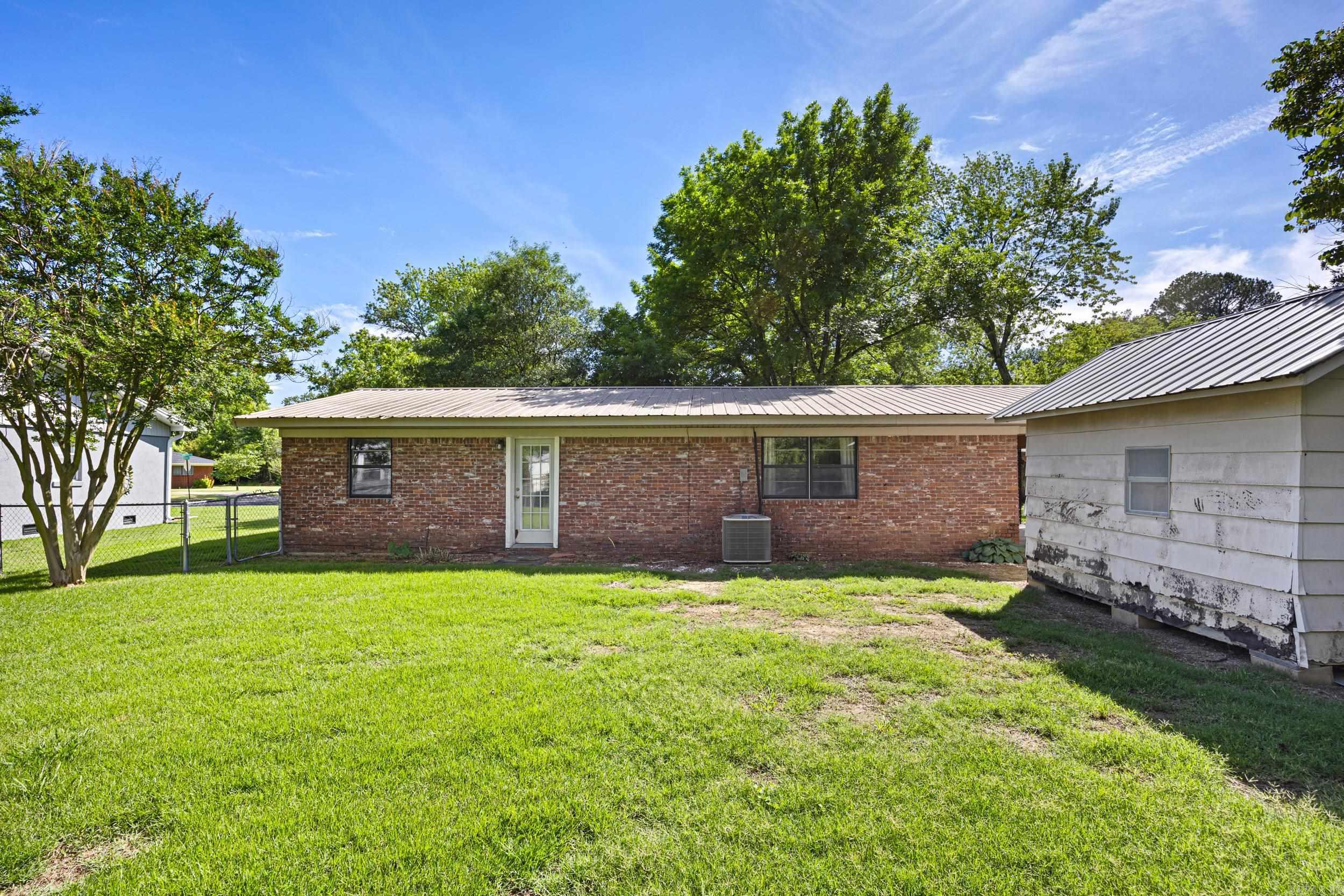 BELLE MEADE ADDN - Residential