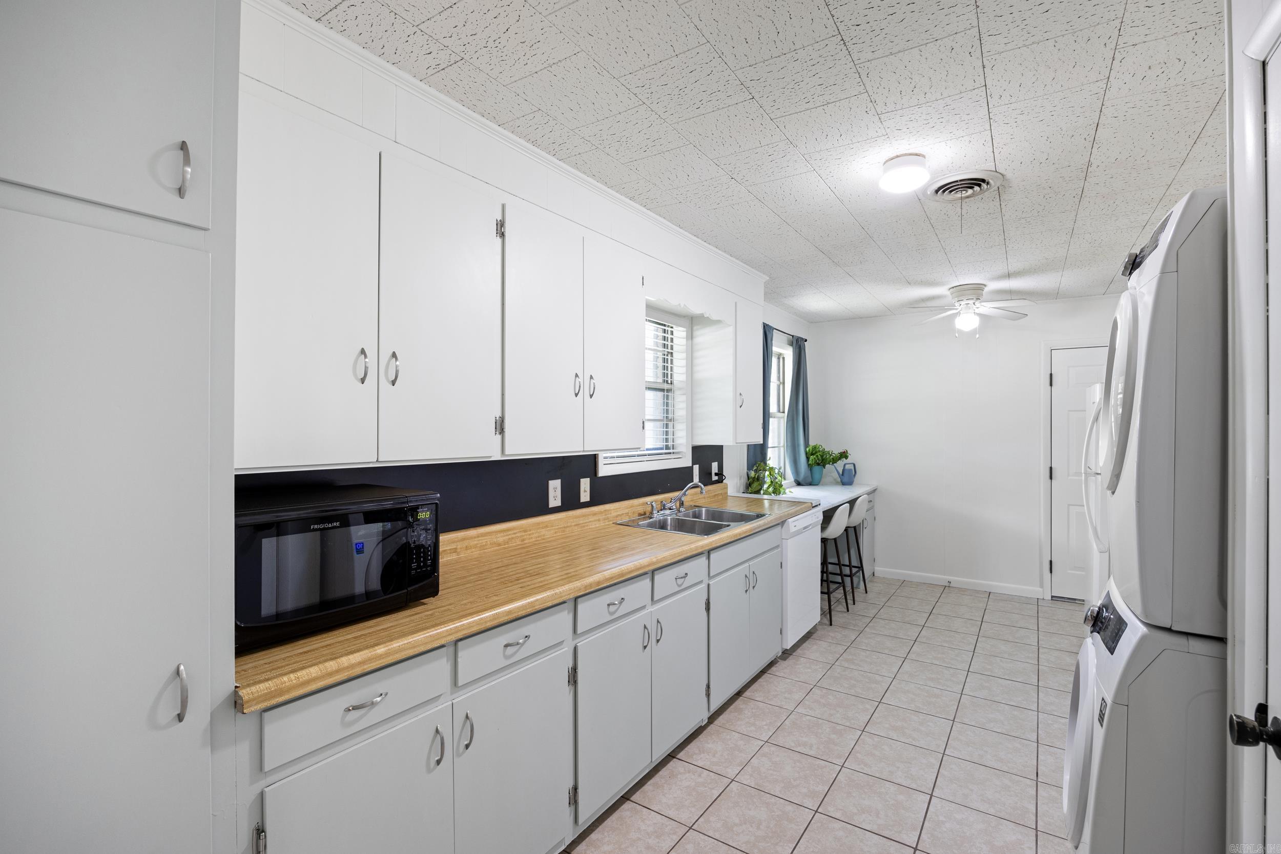 BELLE MEADE ADDN - Residential