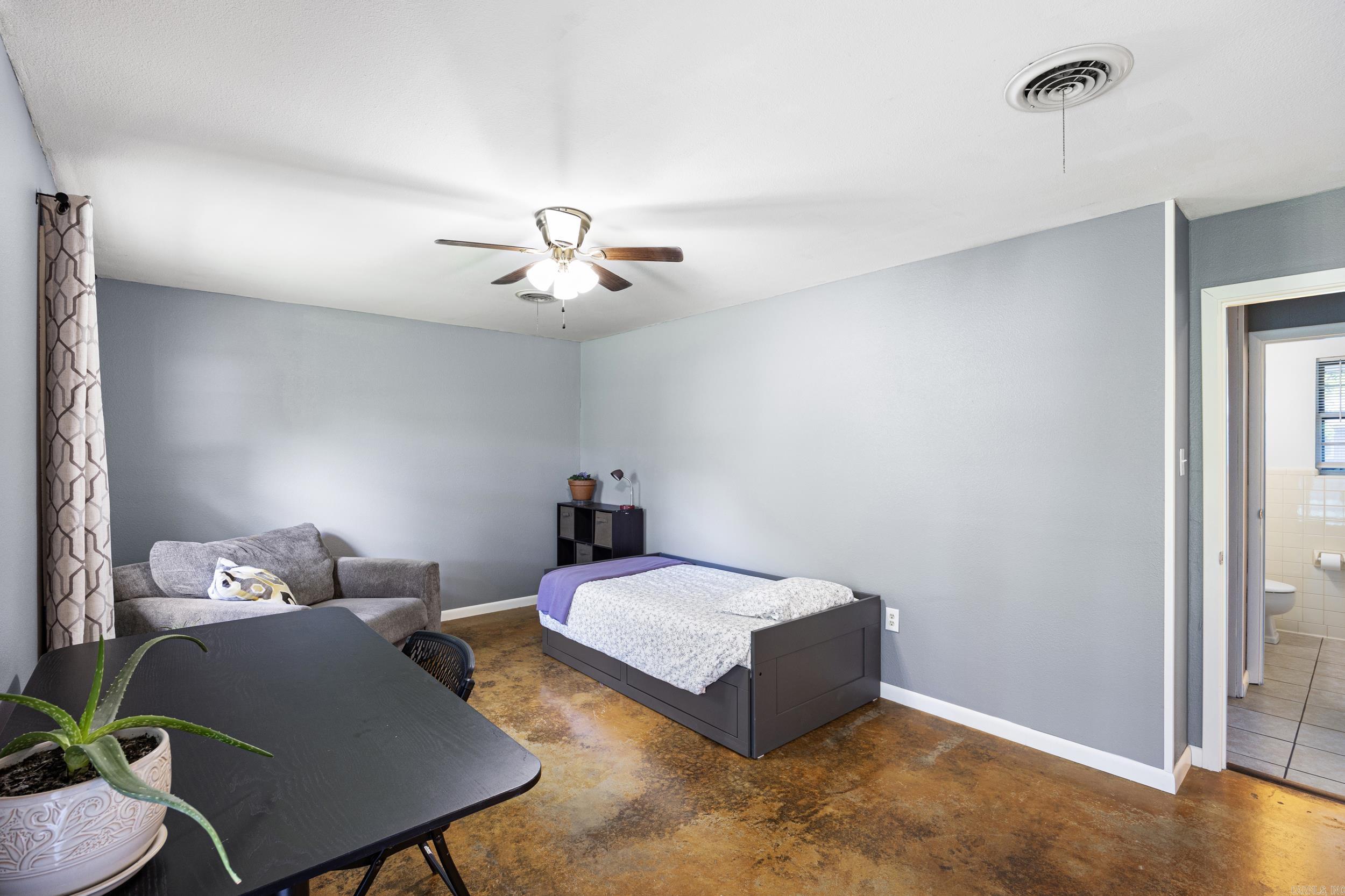 BELLE MEADE ADDN - Residential