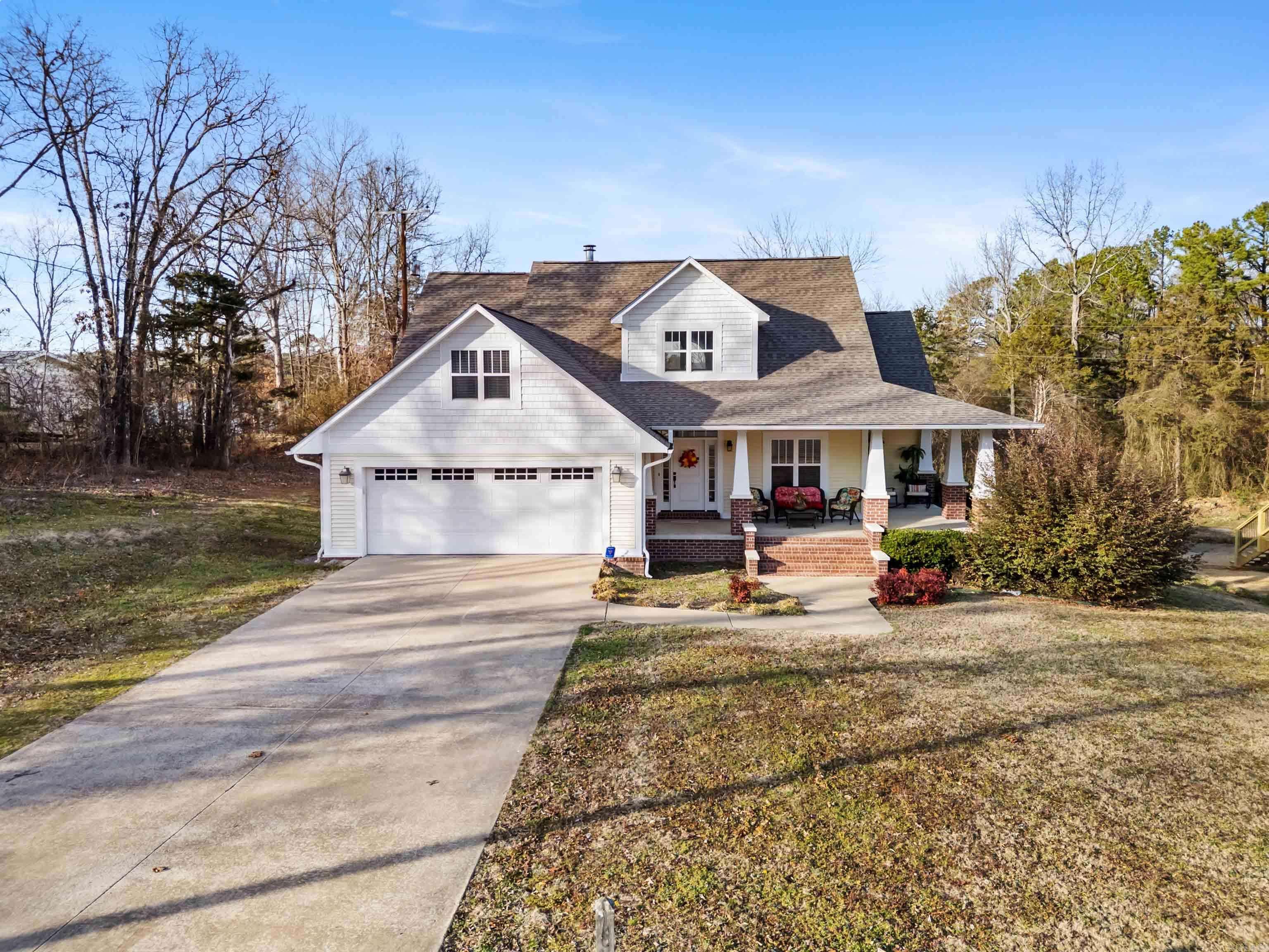 NAPLE HEIGHTS - Residential