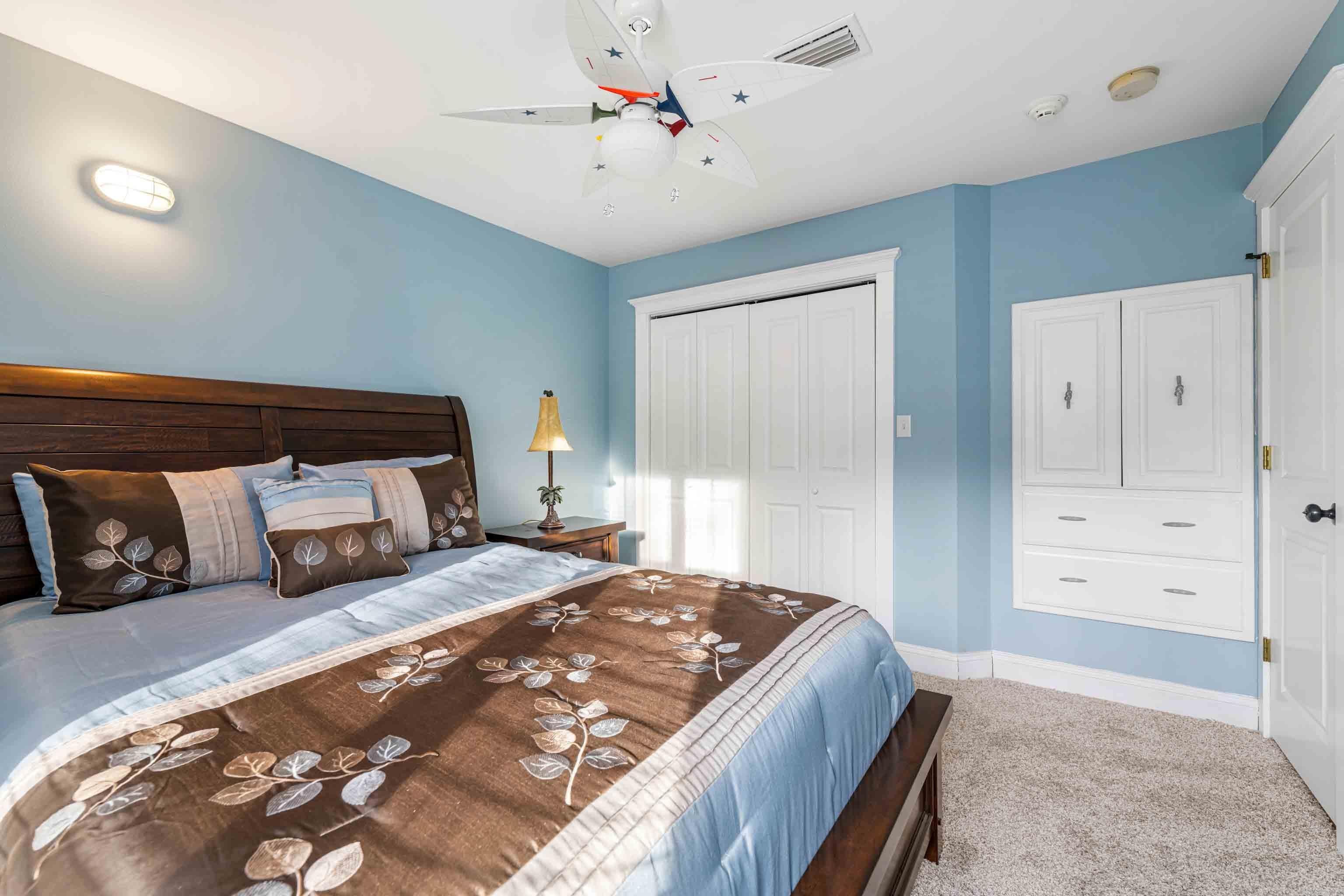 NAPLE HEIGHTS - Residential