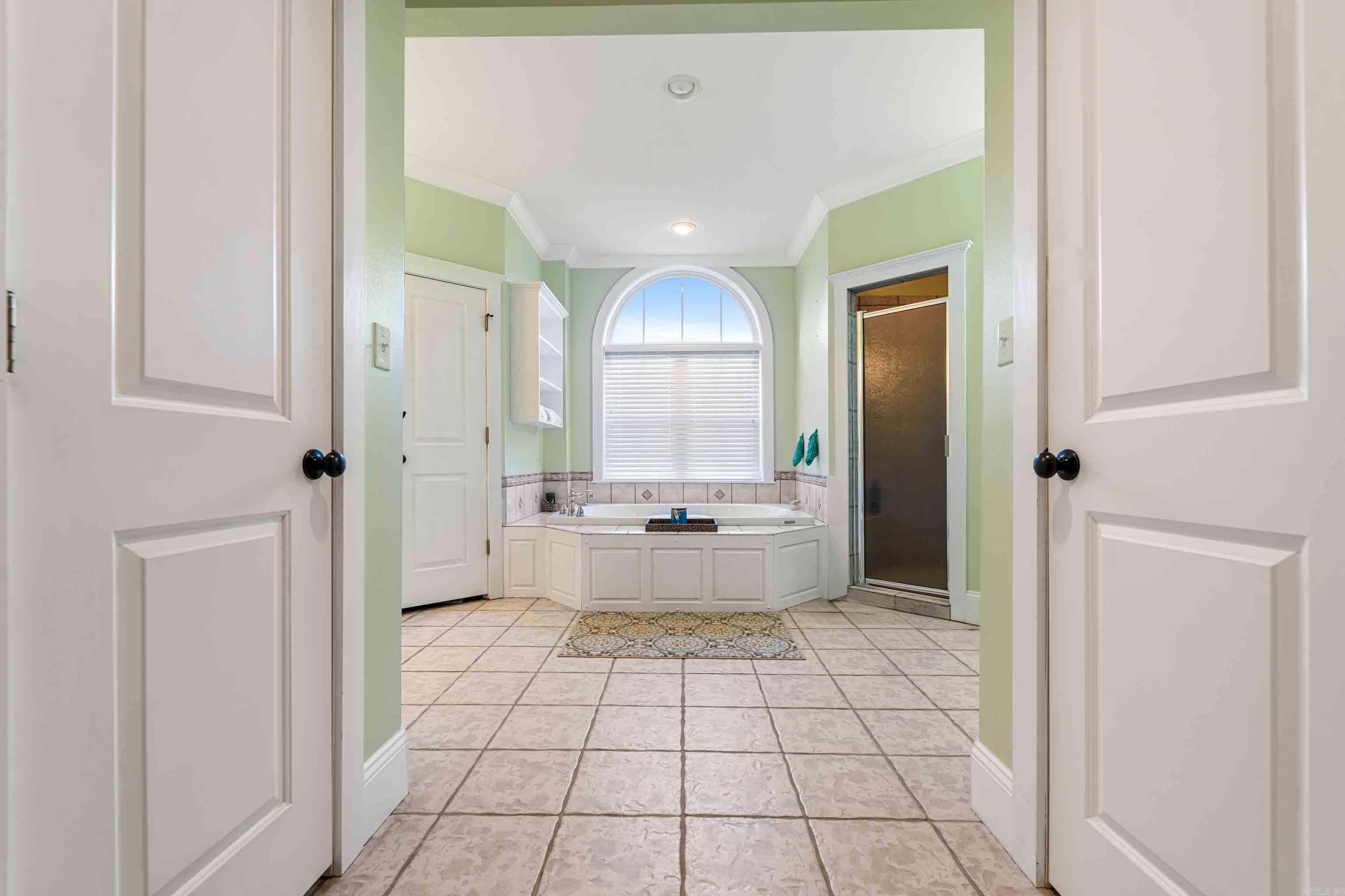 NAPLE HEIGHTS - Residential