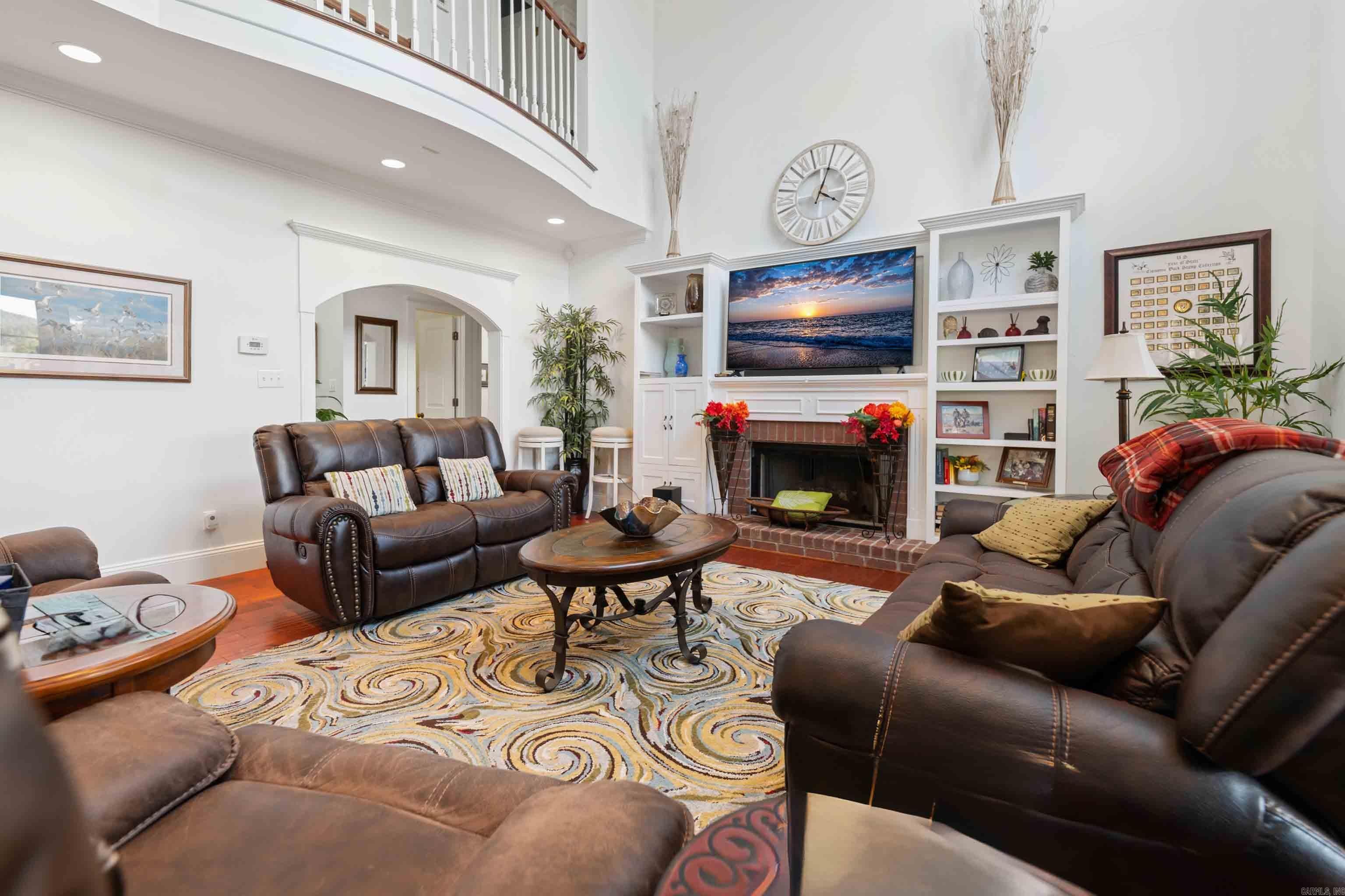 NAPLE HEIGHTS - Residential