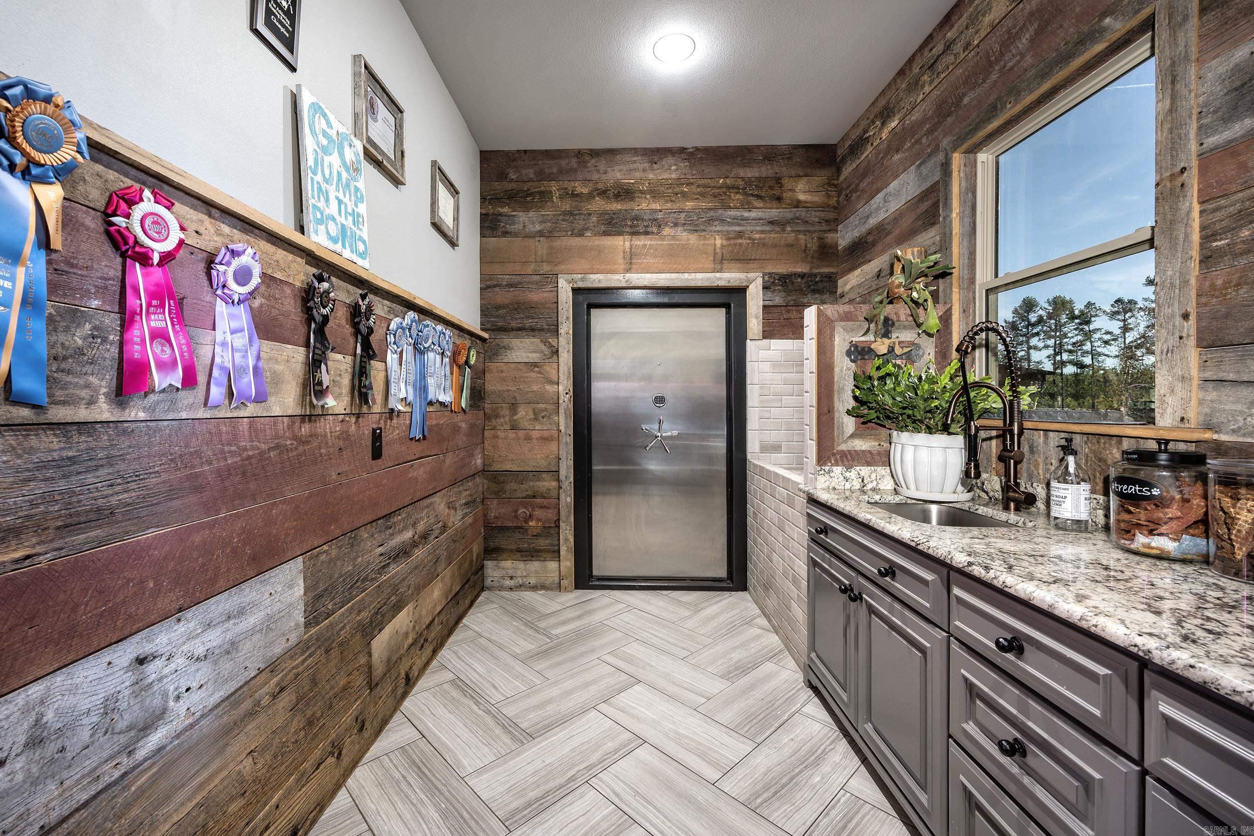 WESTCLIFFE - Residential